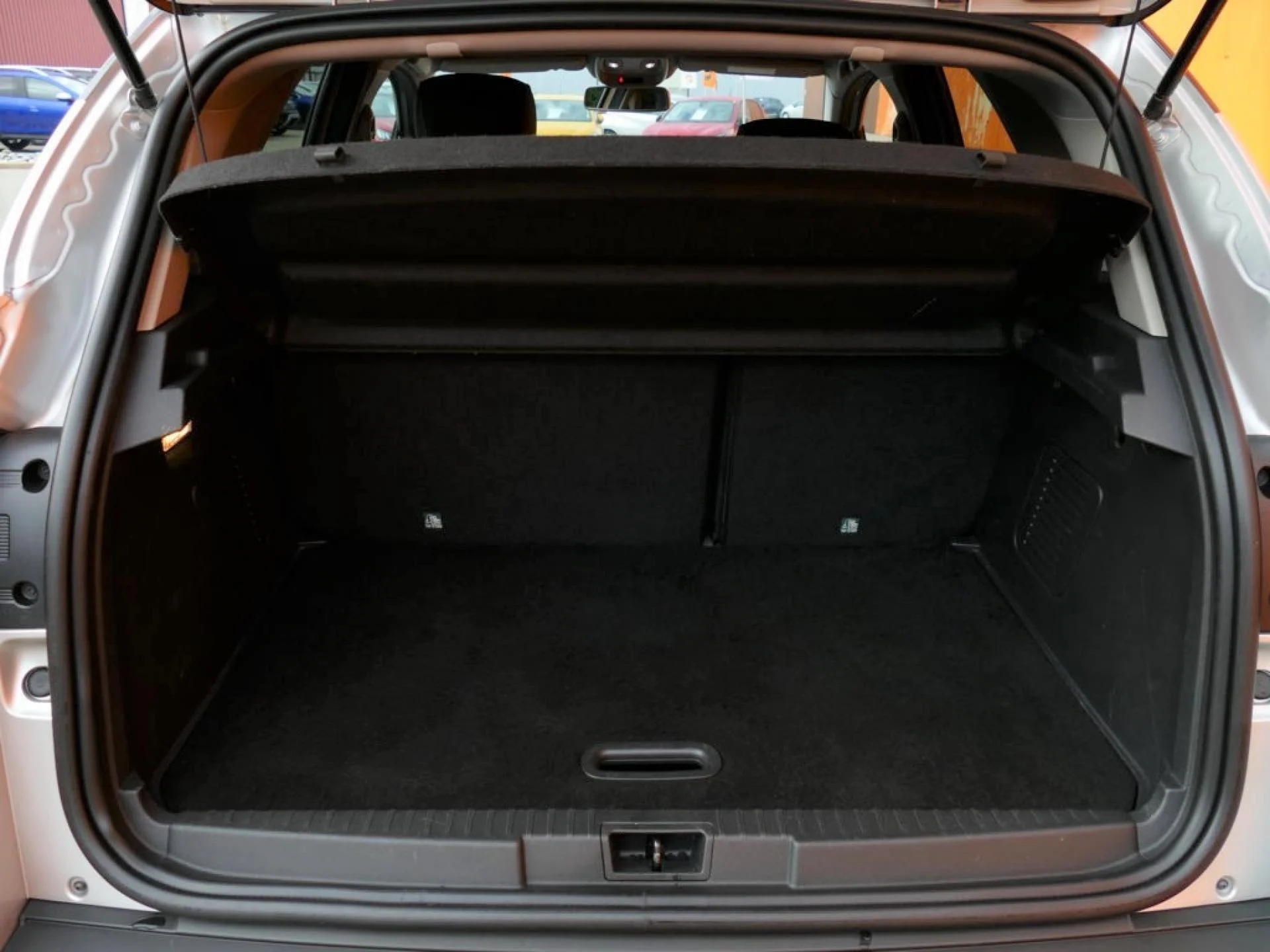 RENAULT CAPTUR - Miniature 3 sur 15 - Cliquer pour voir cette photo