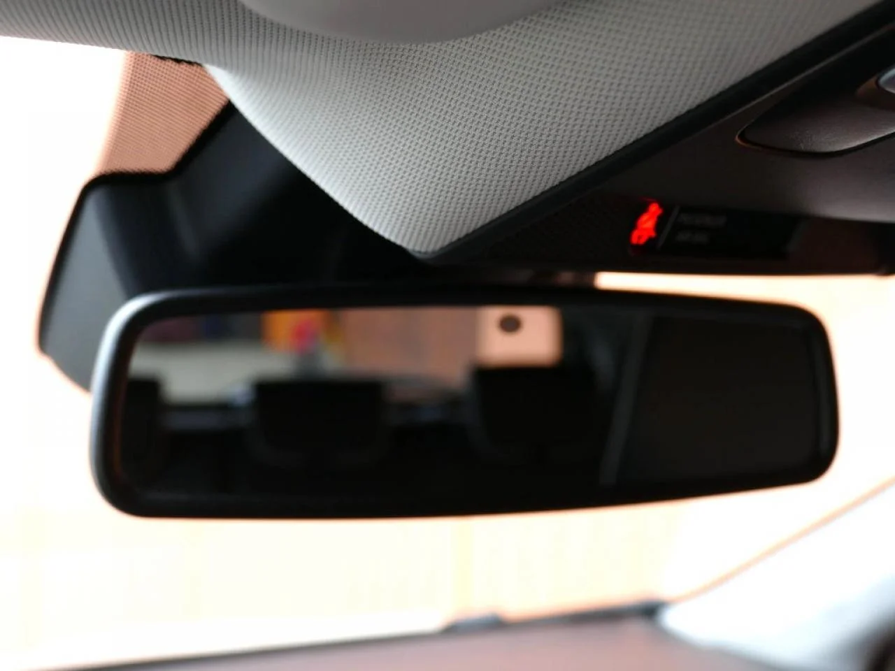 RENAULT CAPTUR - Miniature 17 sur 21 - Cliquer pour voir cette photo