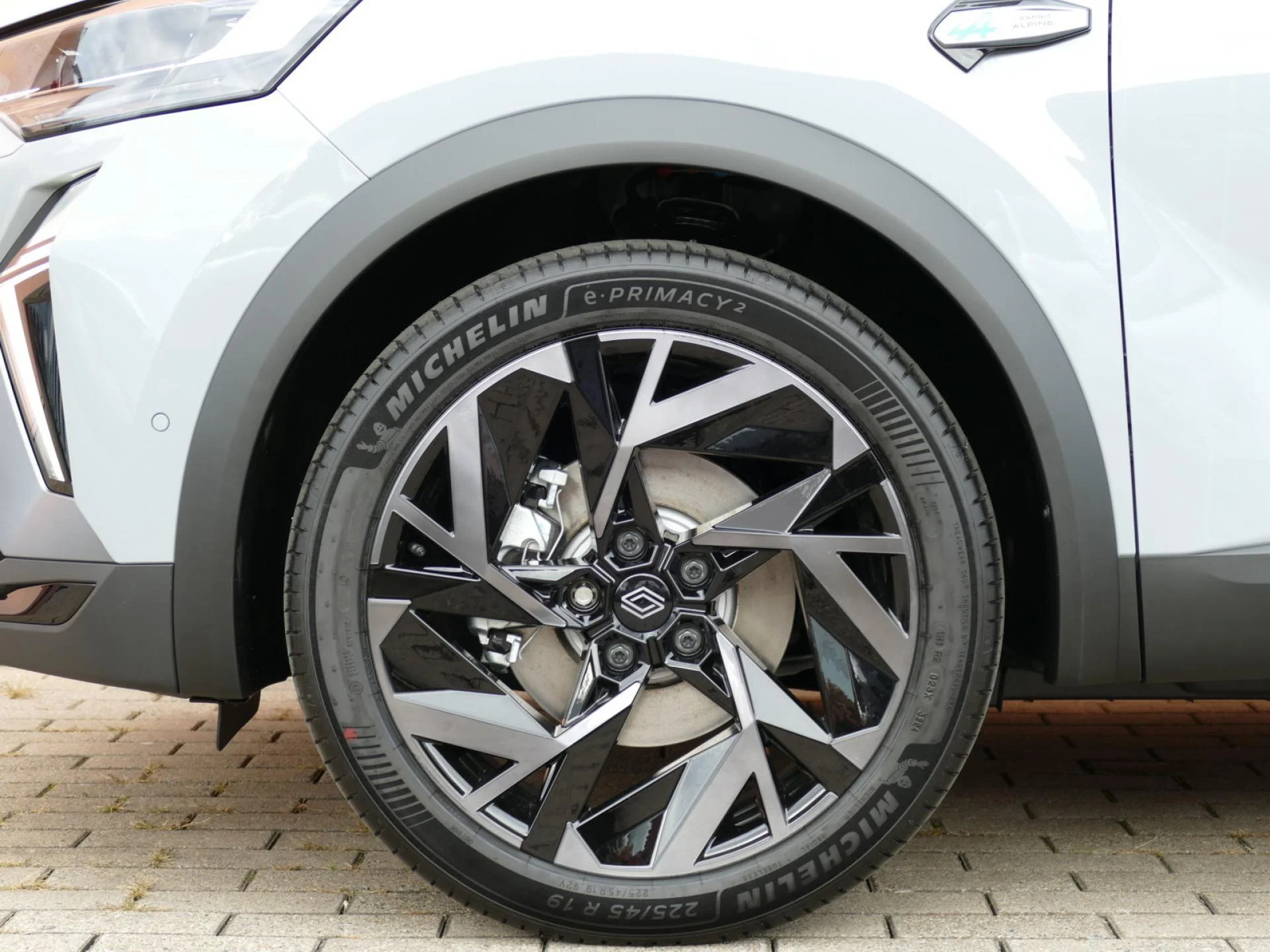 RENAULT CAPTUR - Miniature 29 sur 30 - Cliquer pour voir cette photo