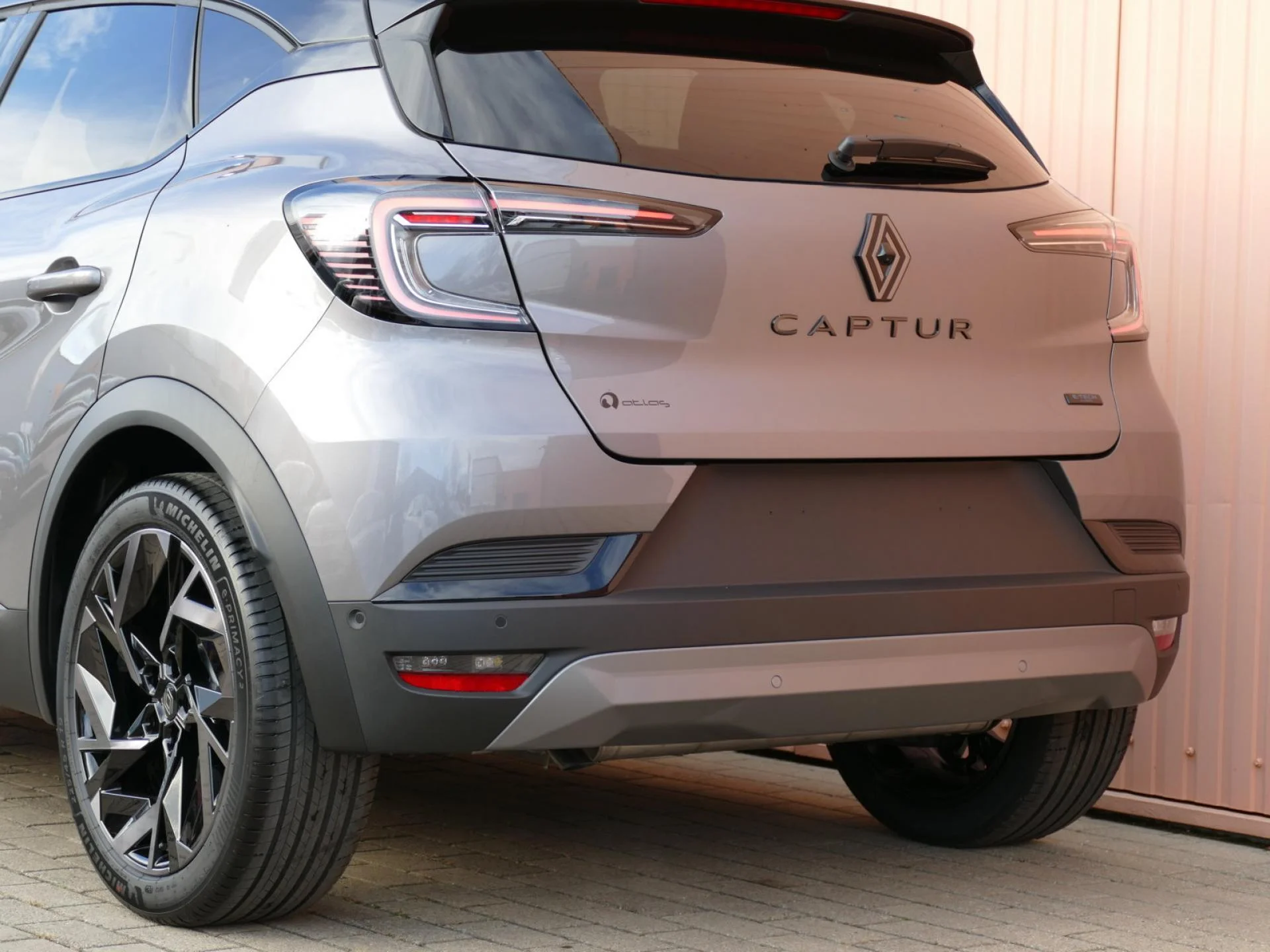 RENAULT CAPTUR - Miniature 24 sur 28 - Cliquer pour voir cette photo