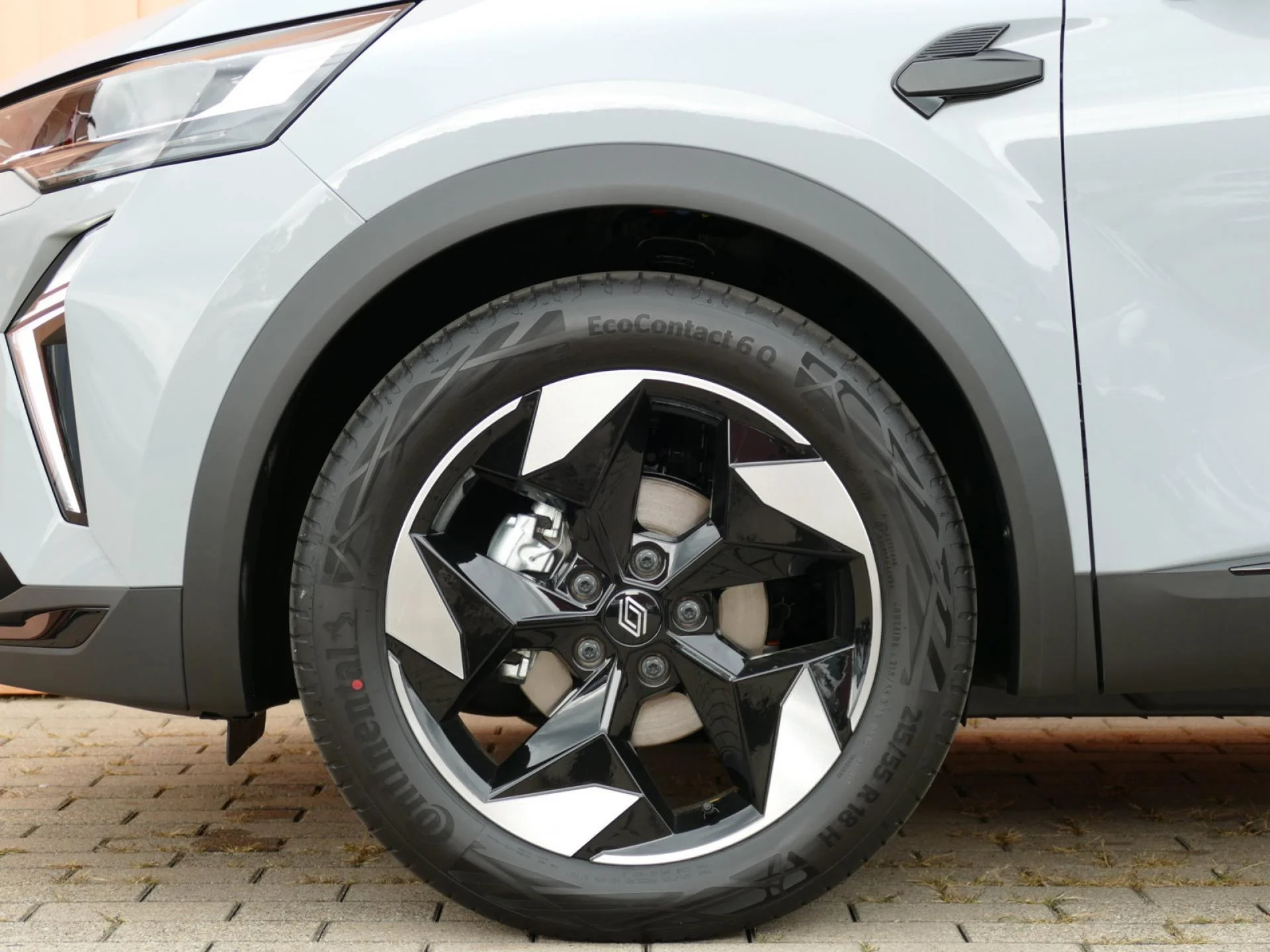 RENAULT CAPTUR - Miniature 30 sur 30 - Cliquer pour voir cette photo