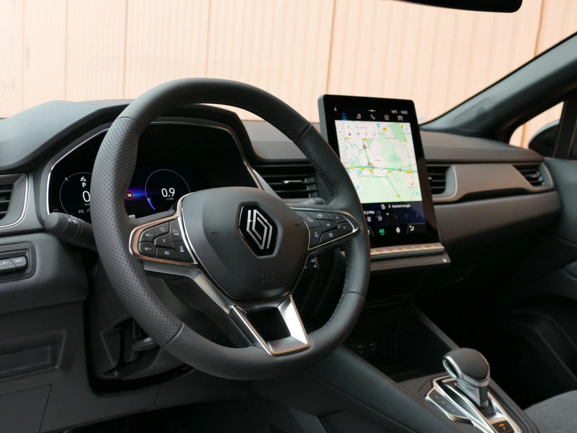 RENAULT CAPTUR - Miniature 8 sur 26 - Cliquer pour voir cette photo