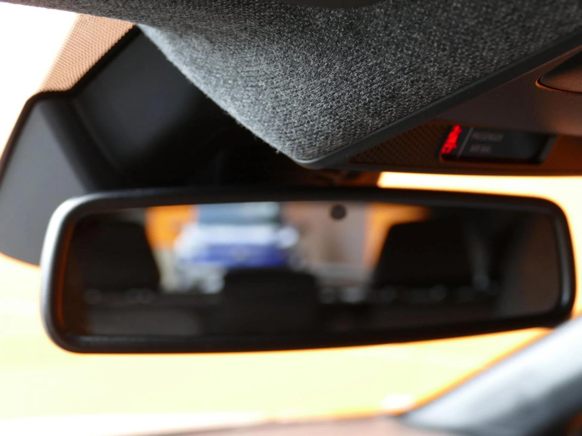 RENAULT CAPTUR - Miniature 22 sur 32 - Cliquer pour voir cette photo