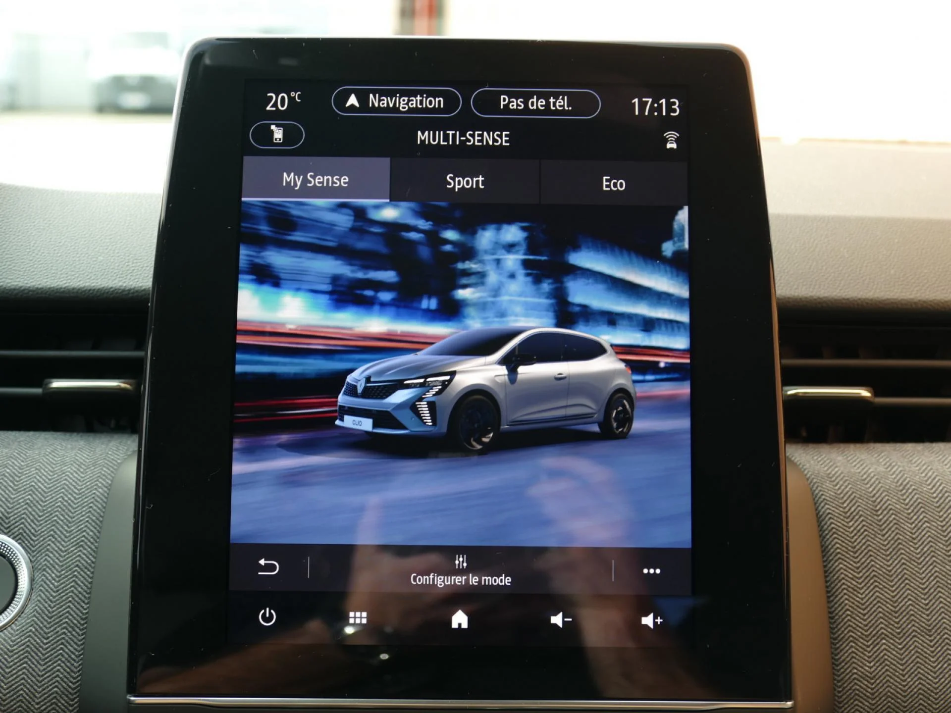 RENAULT CLIO - Miniature 12 sur 30 - Cliquer pour voir cette photo