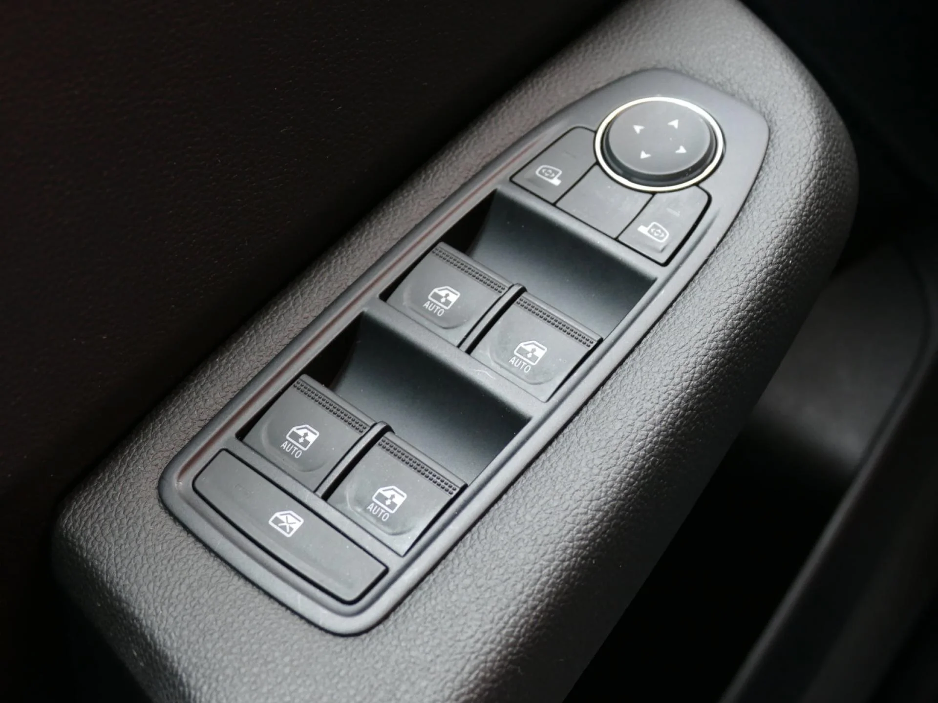 RENAULT CLIO - Miniature 23 sur 31 - Cliquer pour voir cette photo