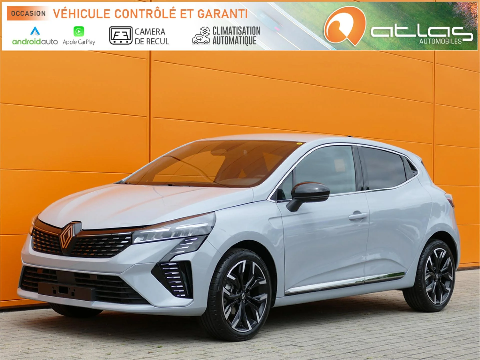 RENAULT CLIO - Miniature 2 sur 34 - Cliquer pour voir cette photo