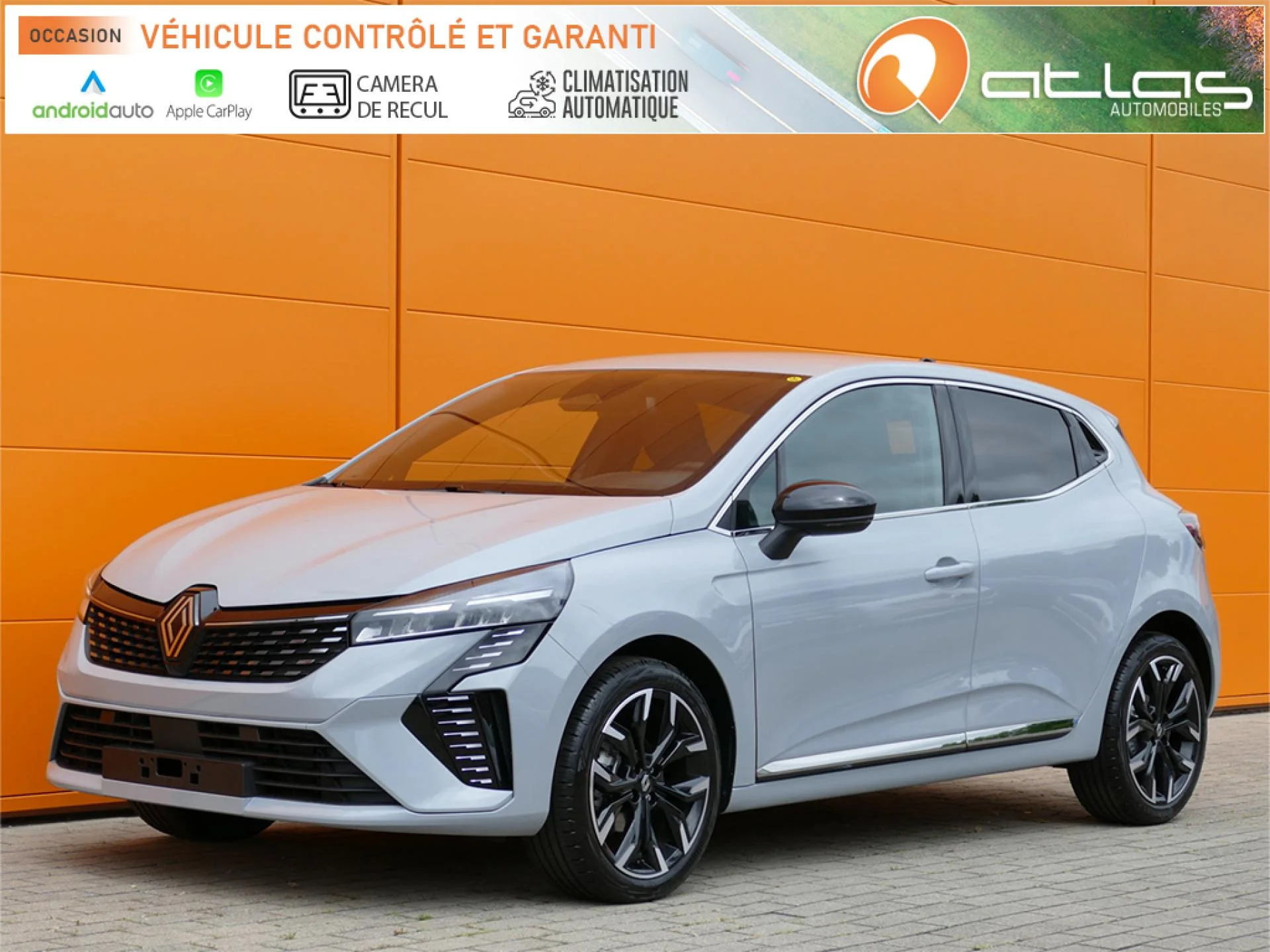 RENAULT CLIO - Miniature 2 sur 34 - Cliquer pour voir cette photo
