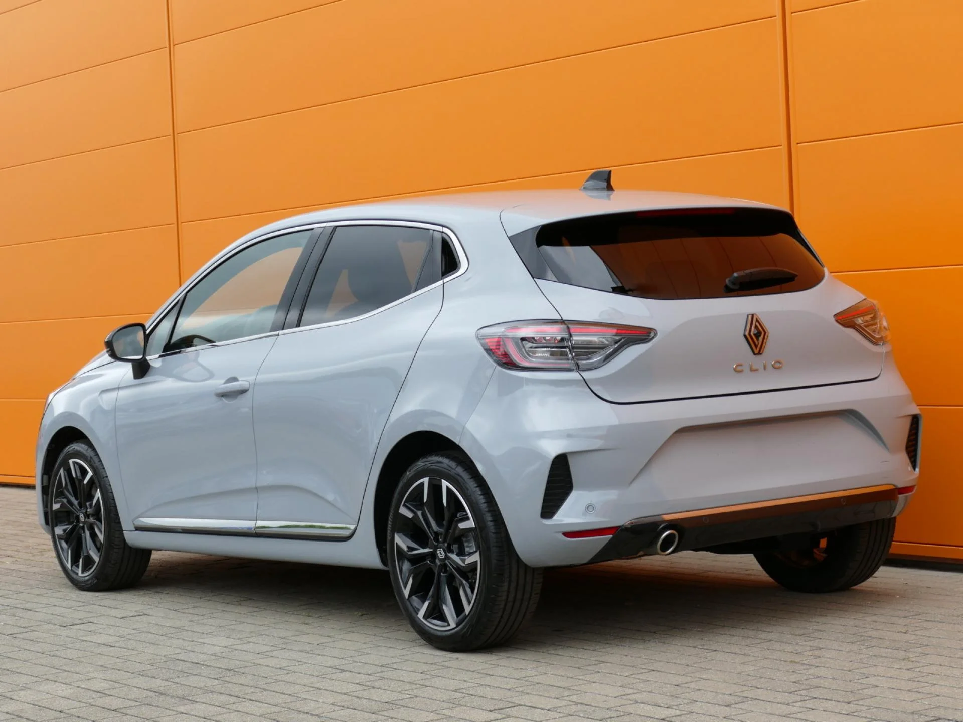 RENAULT CLIO - Miniature 3 sur 34 - Cliquer pour voir cette photo