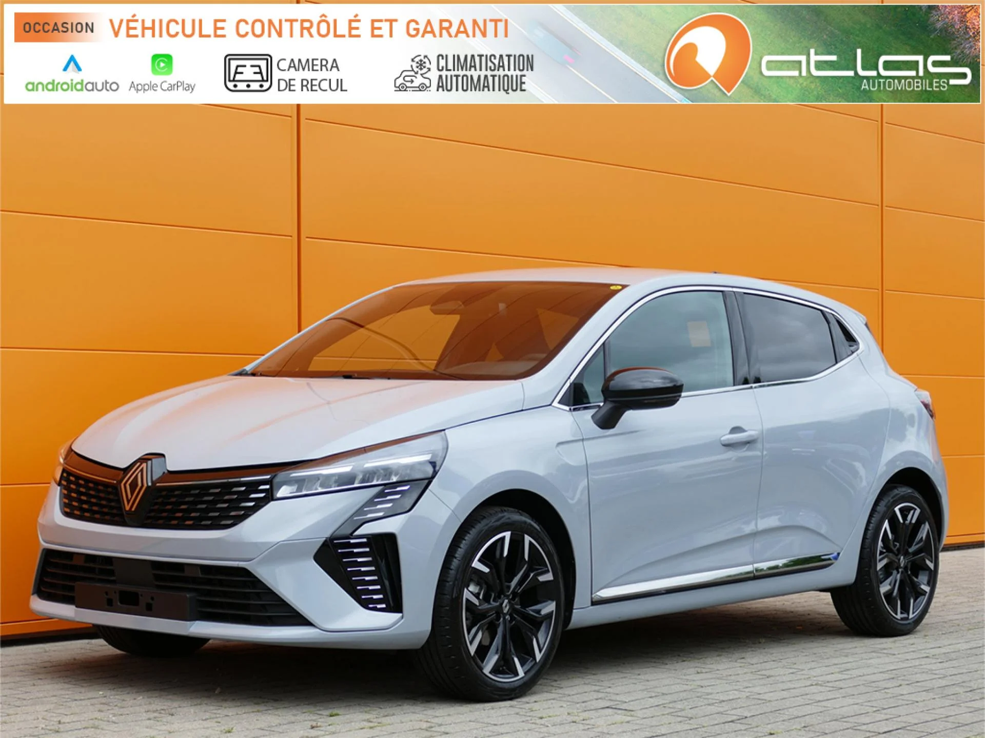 RENAULT CLIO - Miniature 2 sur 34 - Cliquer pour voir cette photo