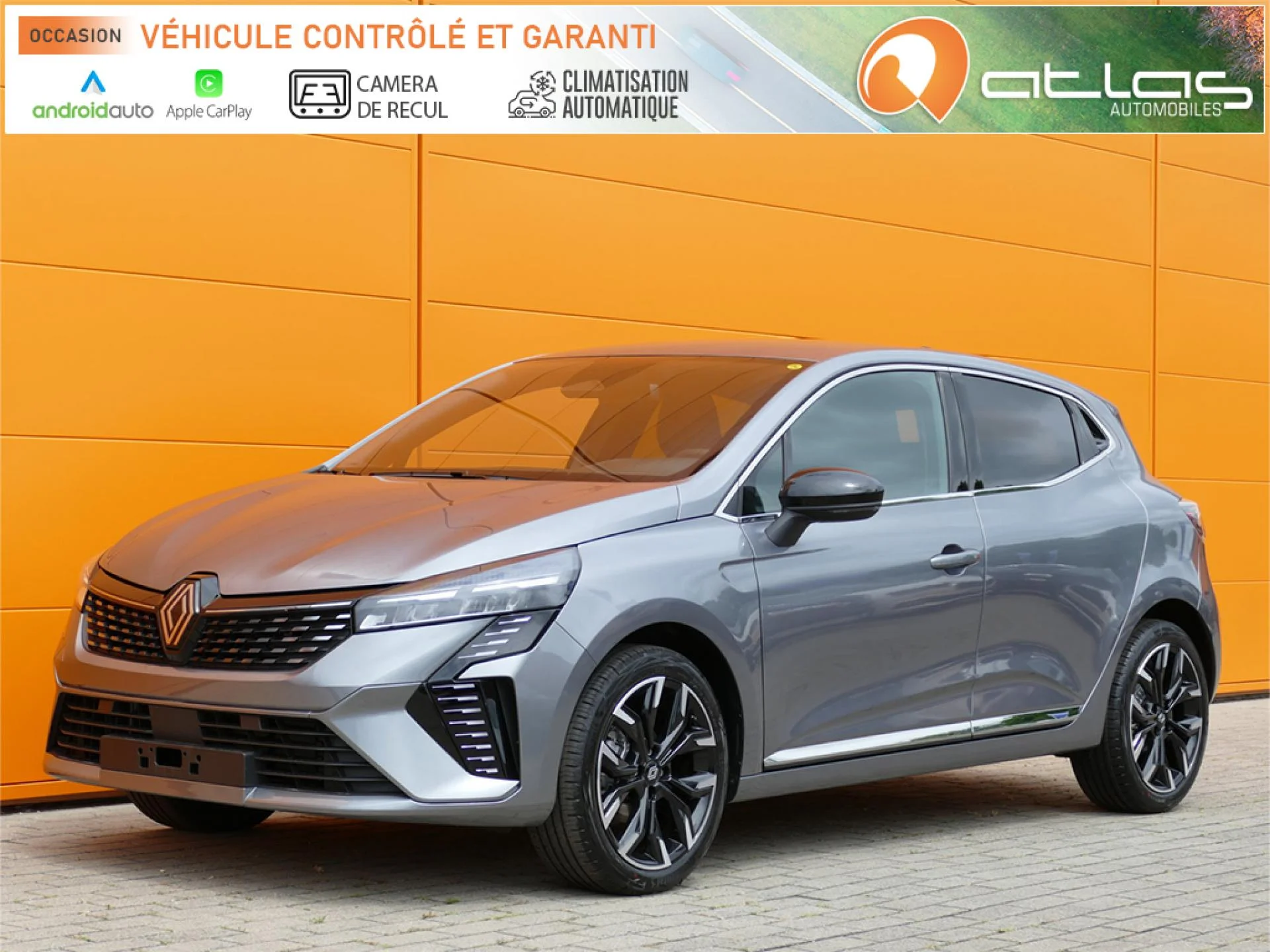 RENAULT CLIO - Miniature 2 sur 32 - Cliquer pour voir cette photo