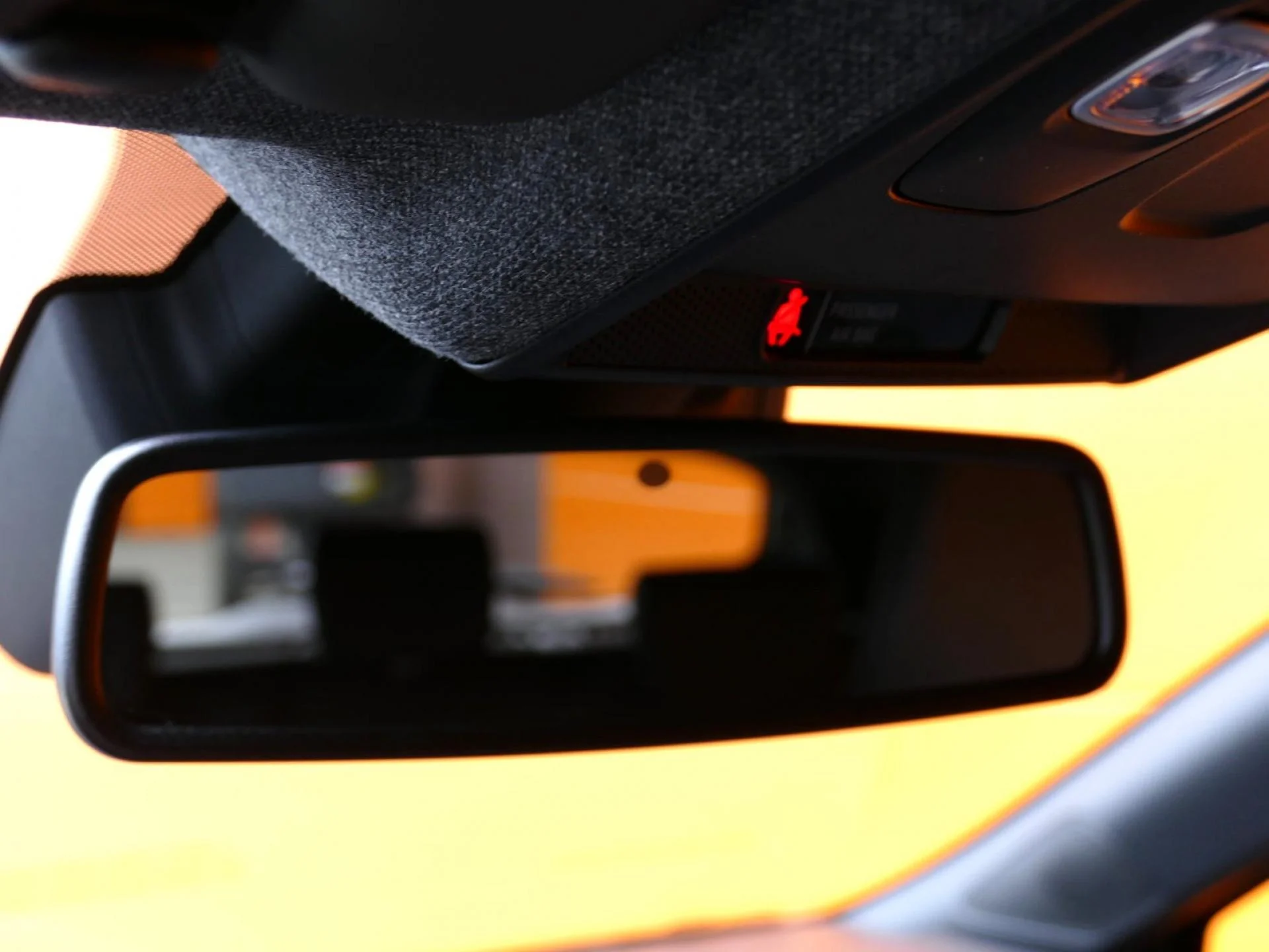 RENAULT CLIO - Miniature 25 sur 36 - Cliquer pour voir cette photo