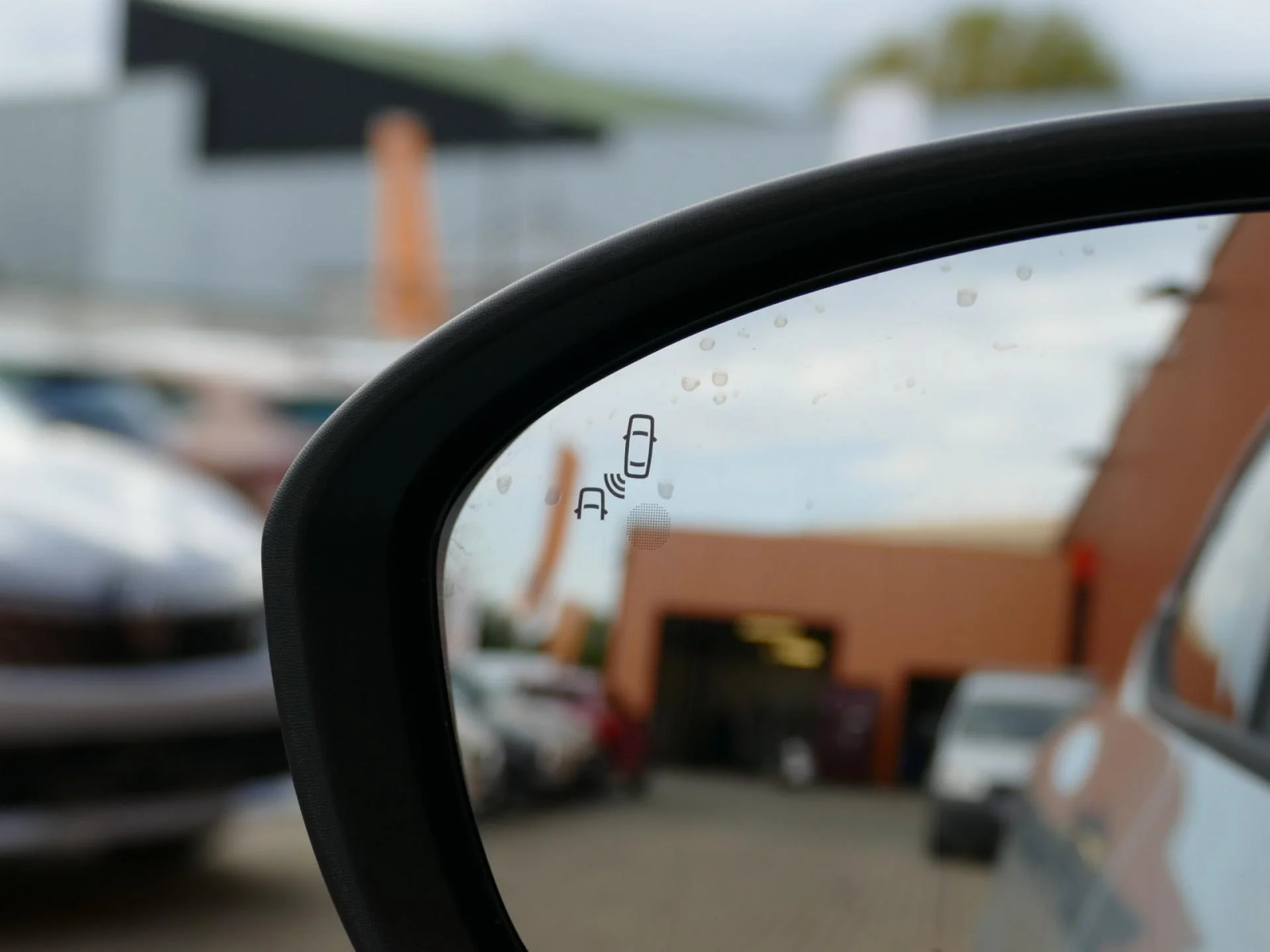 RENAULT CLIO - Miniature 29 sur 36 - Cliquer pour voir cette photo