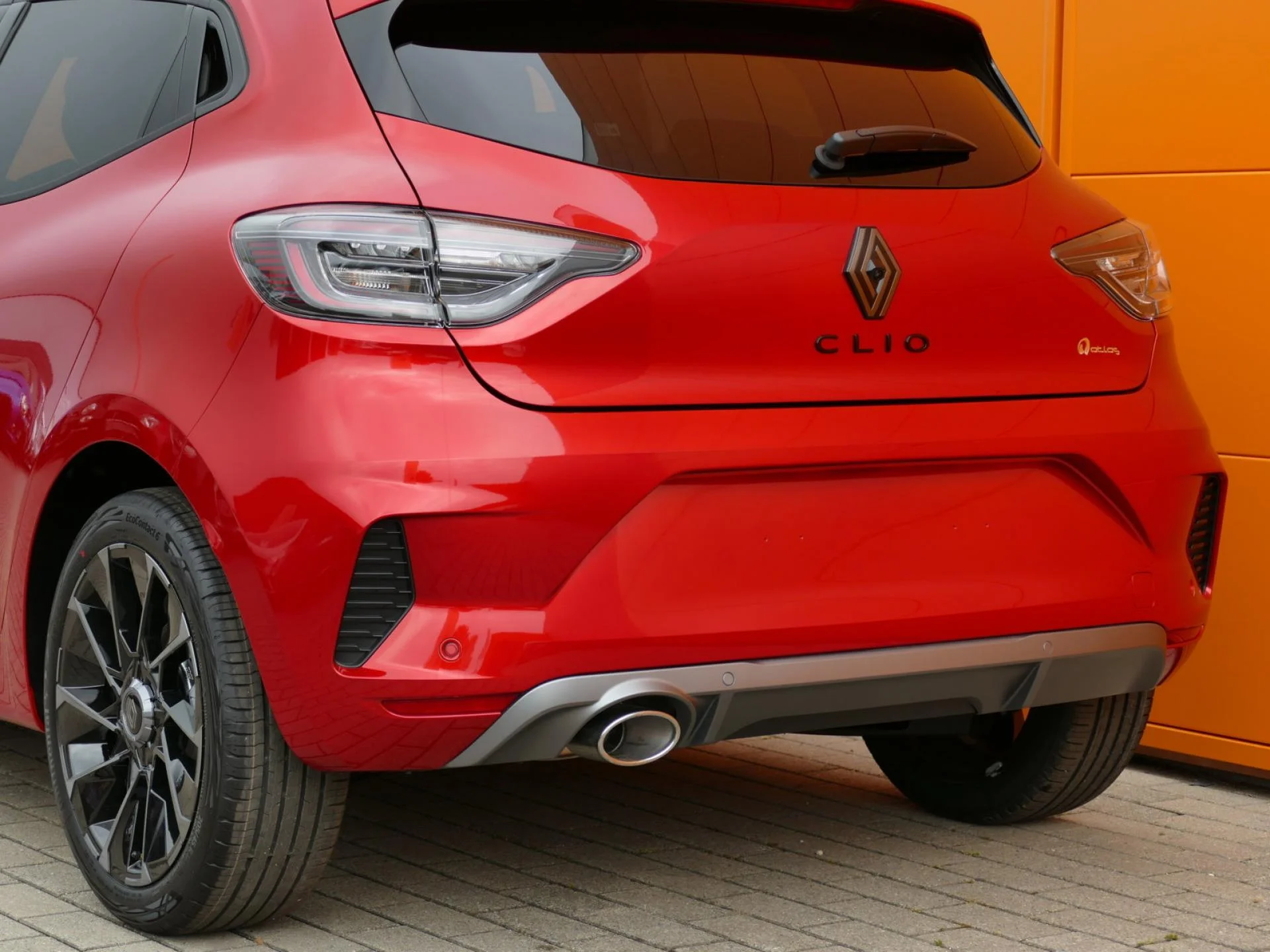RENAULT CLIO - Miniature 32 sur 34 - Cliquer pour voir cette photo