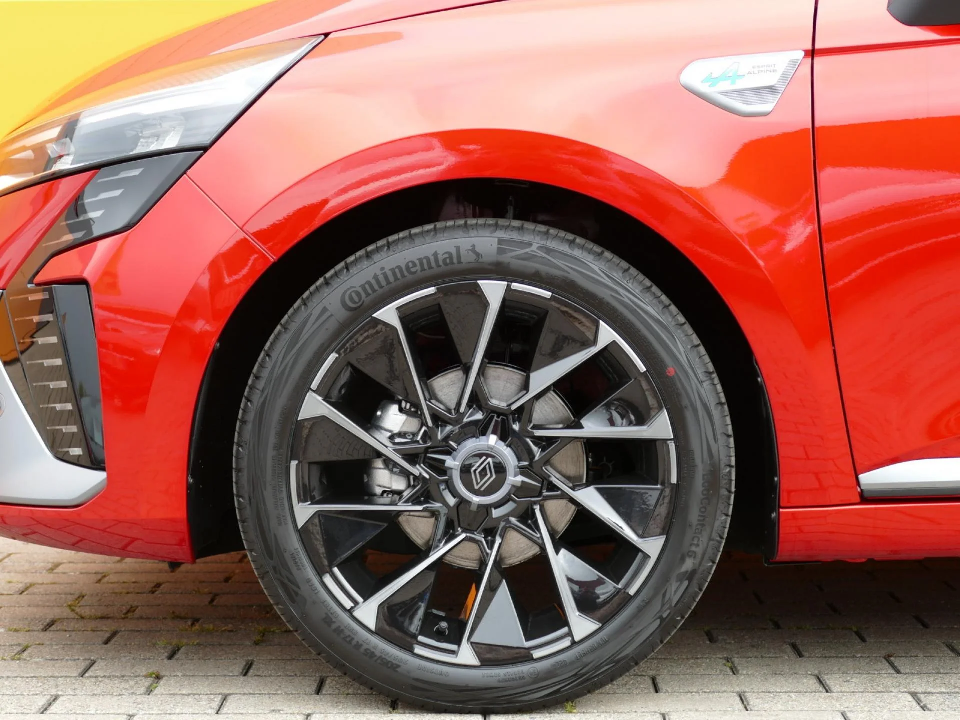 RENAULT CLIO - Miniature 33 sur 34 - Cliquer pour voir cette photo