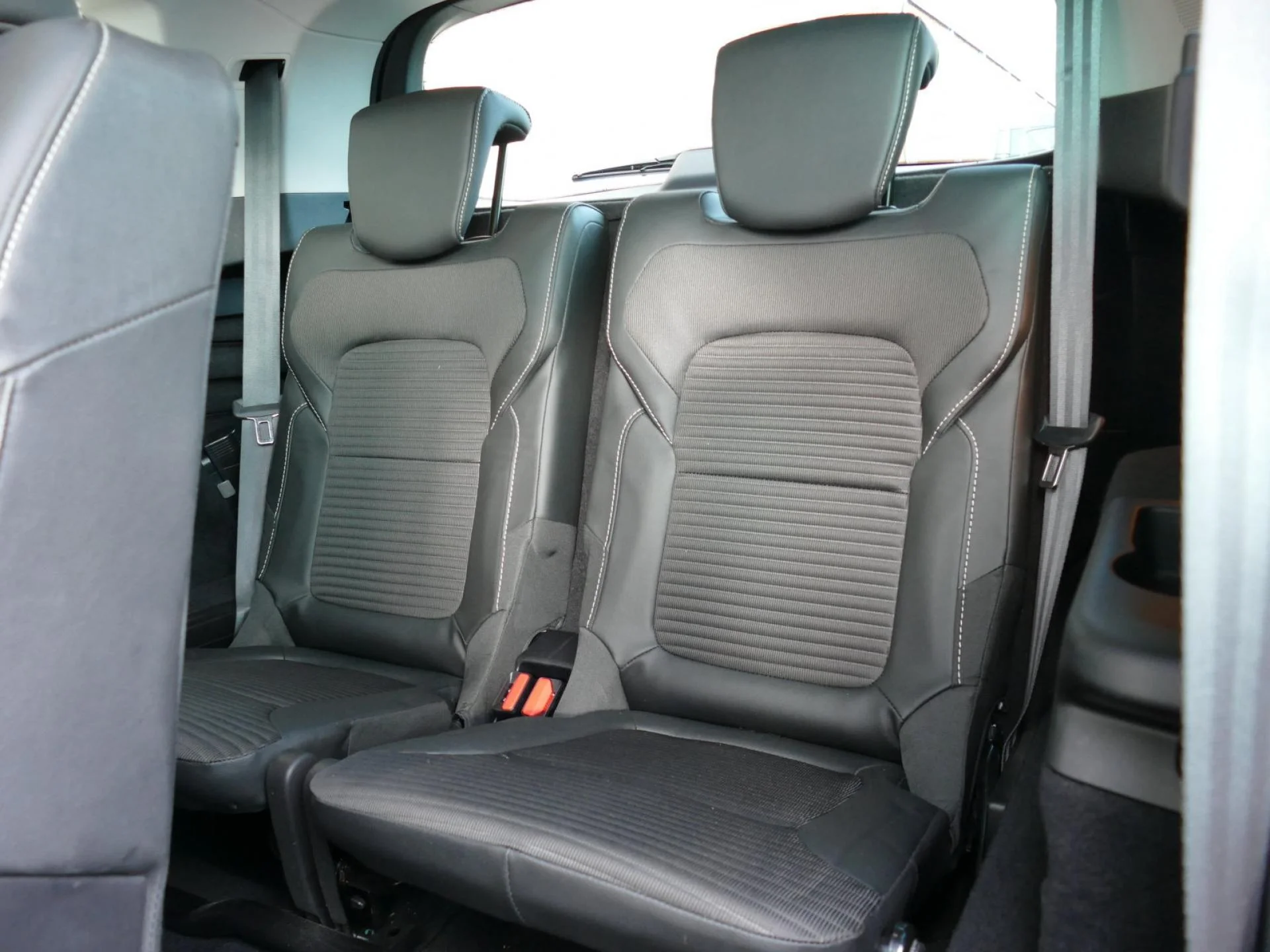 RENAULT GRAND SCENIC - Miniature 7 sur 30 - Cliquer pour voir cette photo