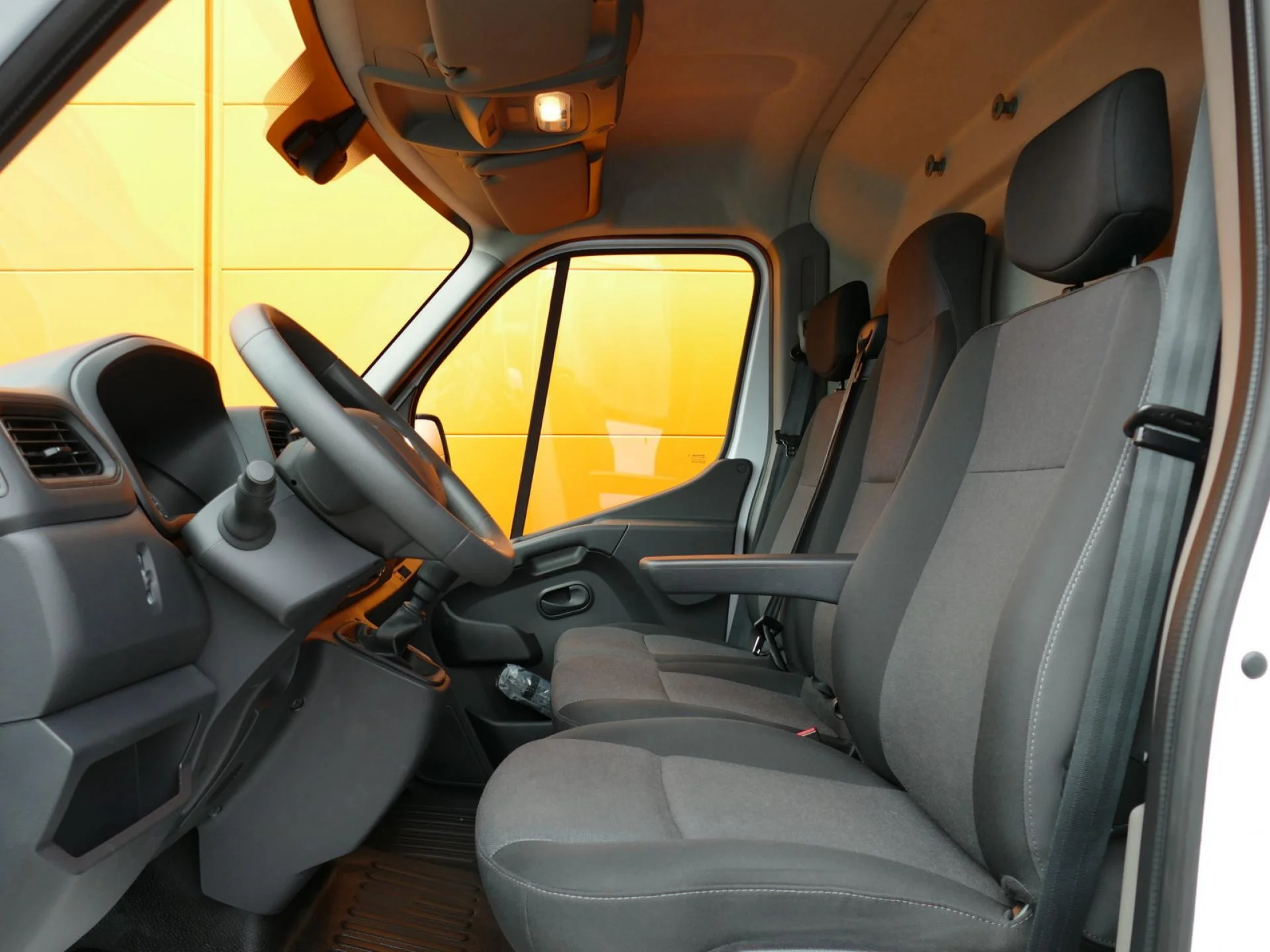 RENAULT MASTER - Miniature 7 sur 32 - Cliquer pour voir cette photo