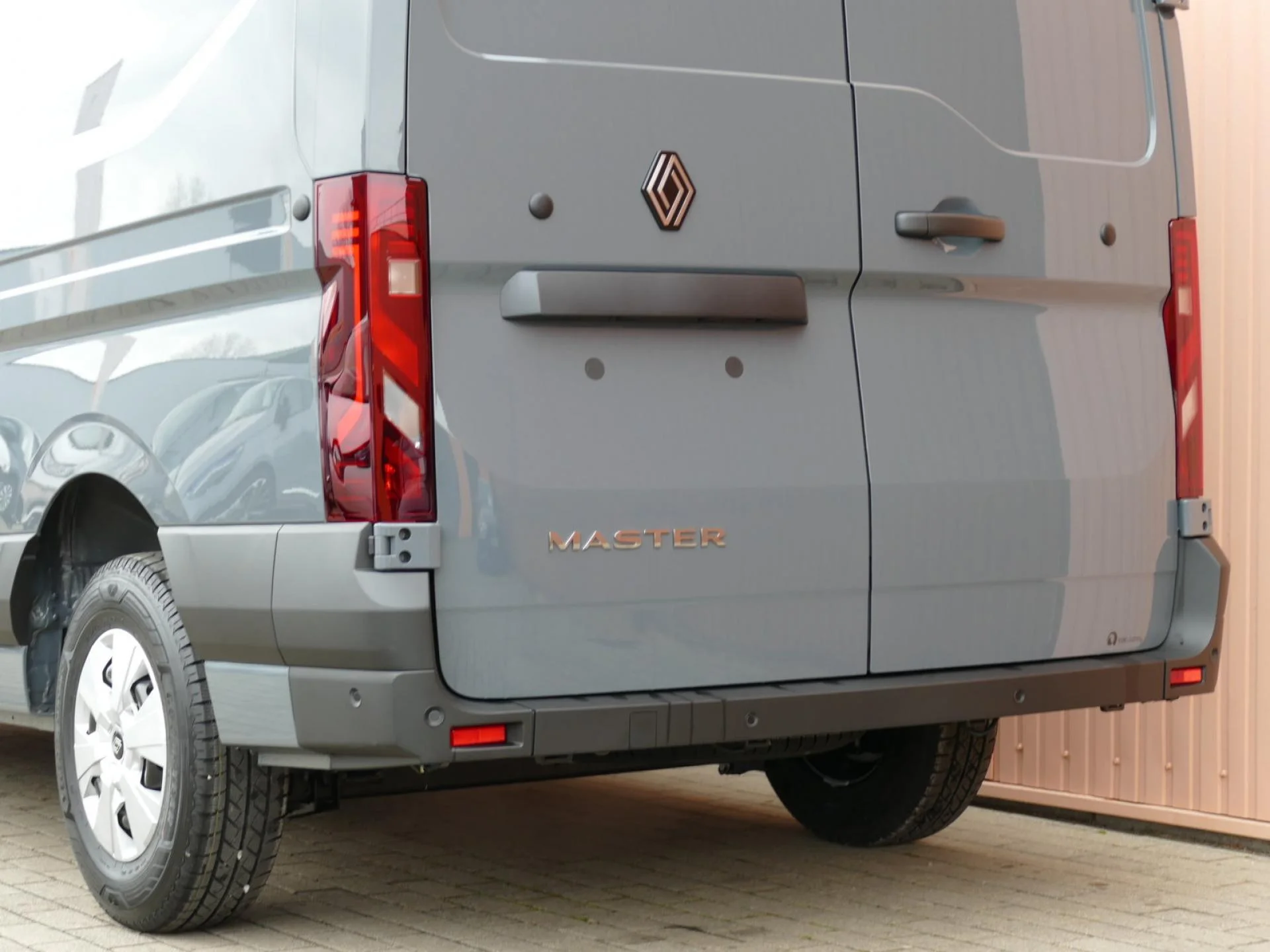 RENAULT MASTER - Miniature 31 sur 33 - Cliquer pour voir cette photo
