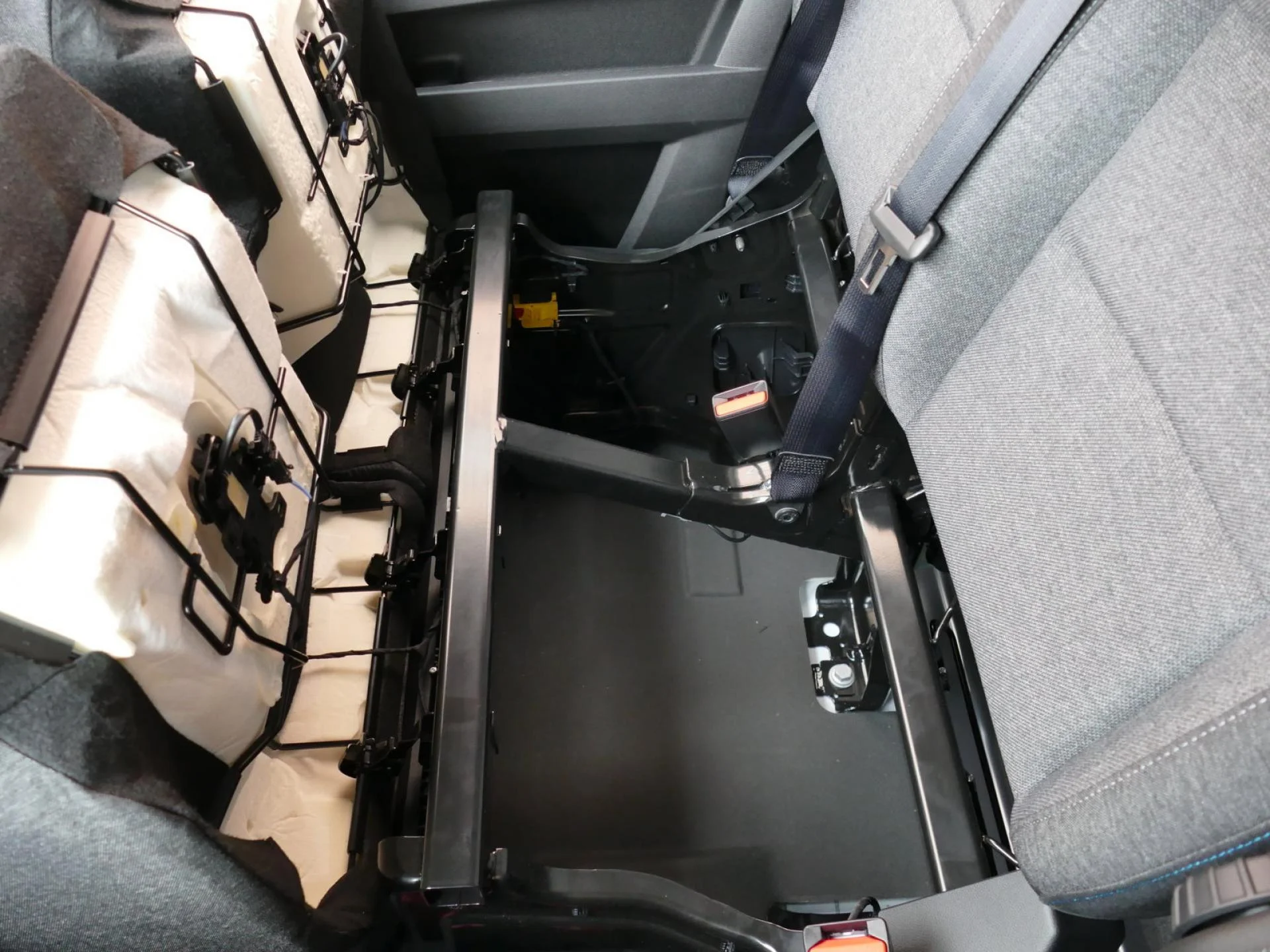 RENAULT MASTER - Miniature 22 sur 34 - Cliquer pour voir cette photo