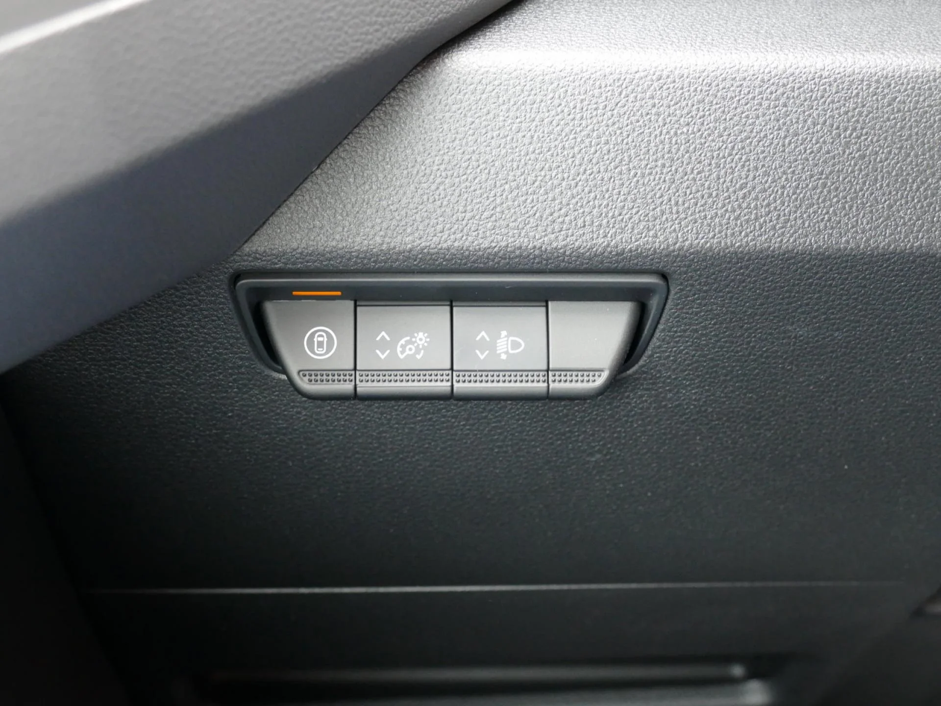 RENAULT MASTER - Miniature 20 sur 34 - Cliquer pour voir cette photo