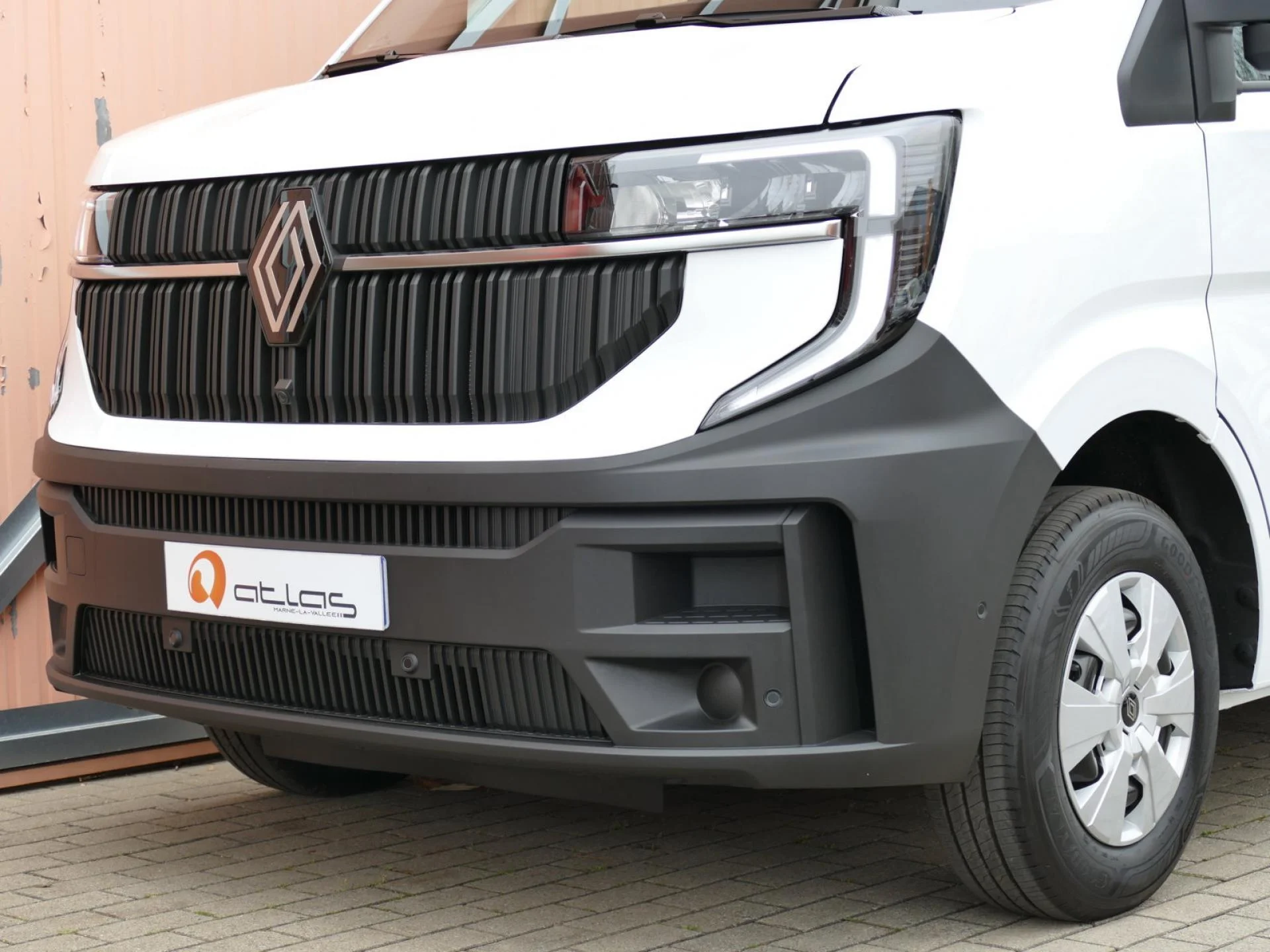 RENAULT MASTER - Miniature 30 sur 34 - Cliquer pour voir cette photo