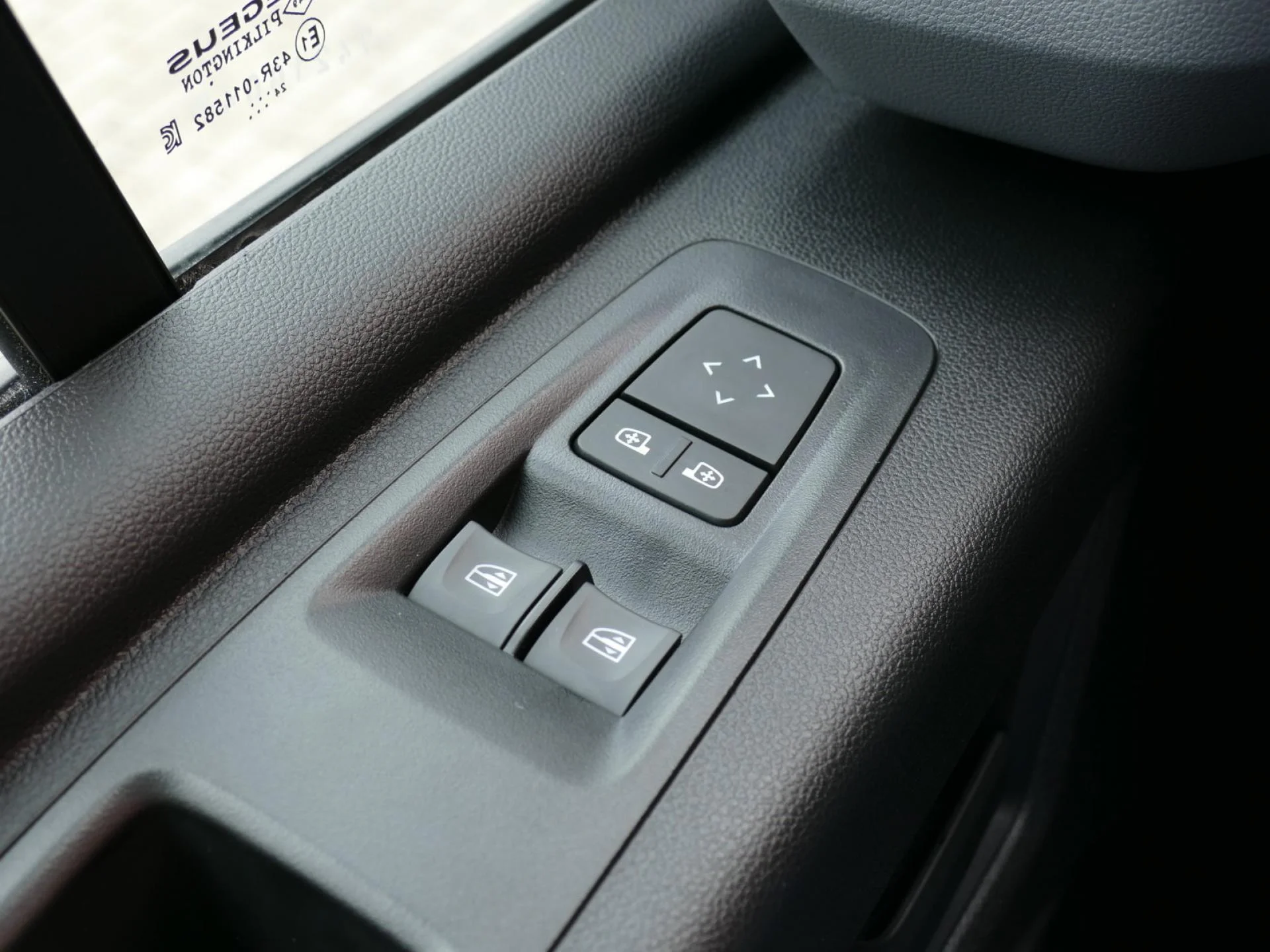RENAULT MASTER - Miniature 24 sur 34 - Cliquer pour voir cette photo