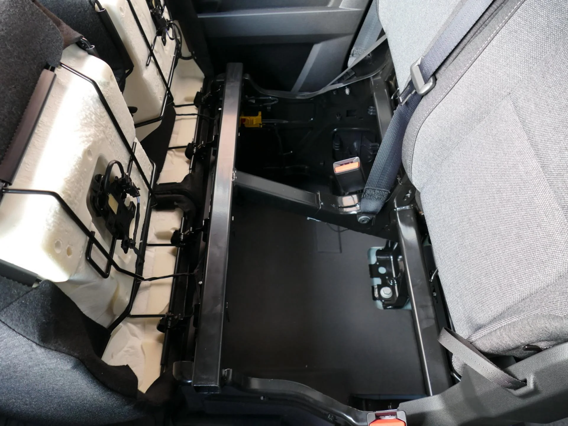 RENAULT MASTER - Miniature 21 sur 32 - Cliquer pour voir cette photo