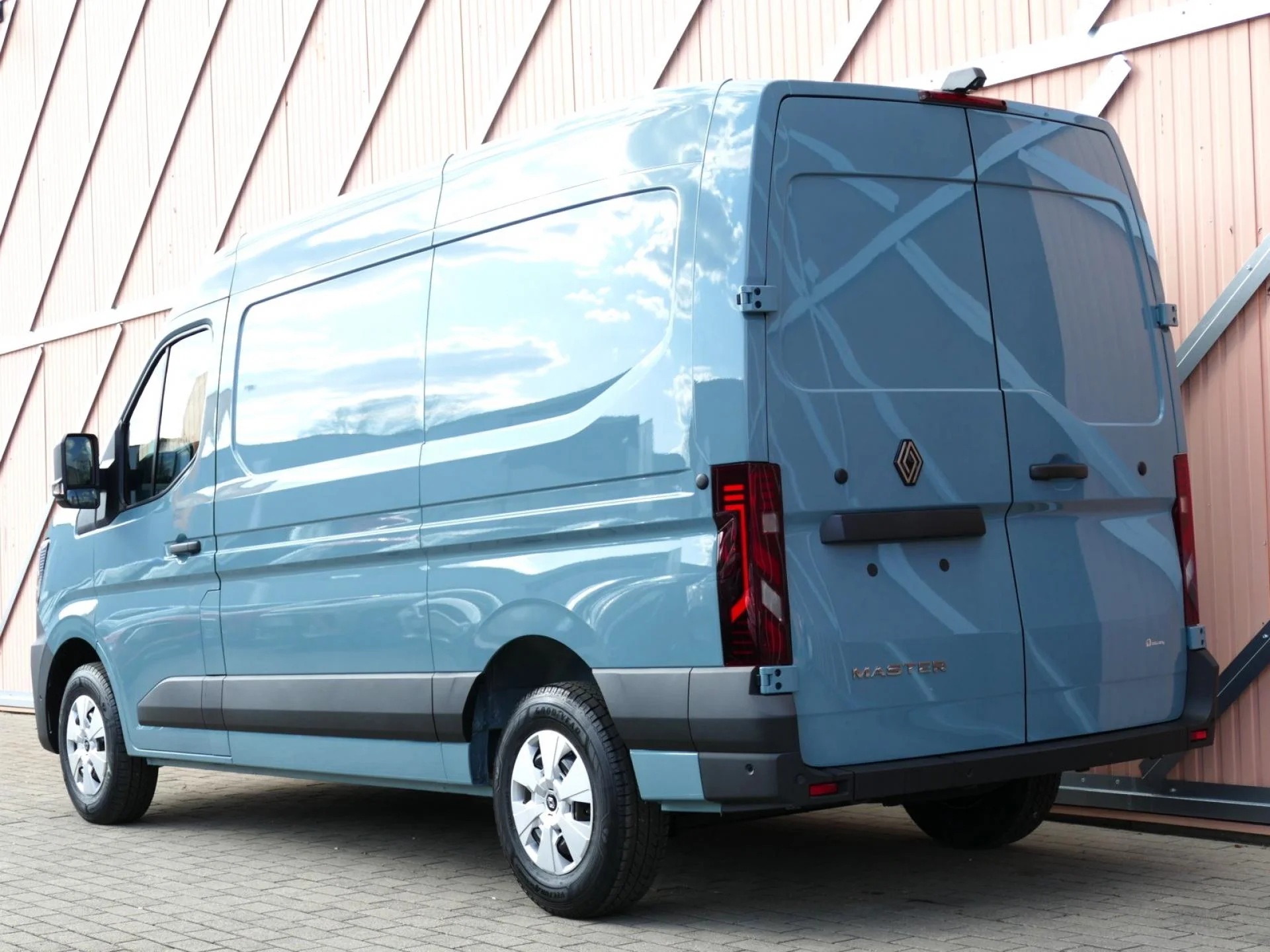 RENAULT MASTER - Miniature 5 sur 32 - Cliquer pour voir cette photo