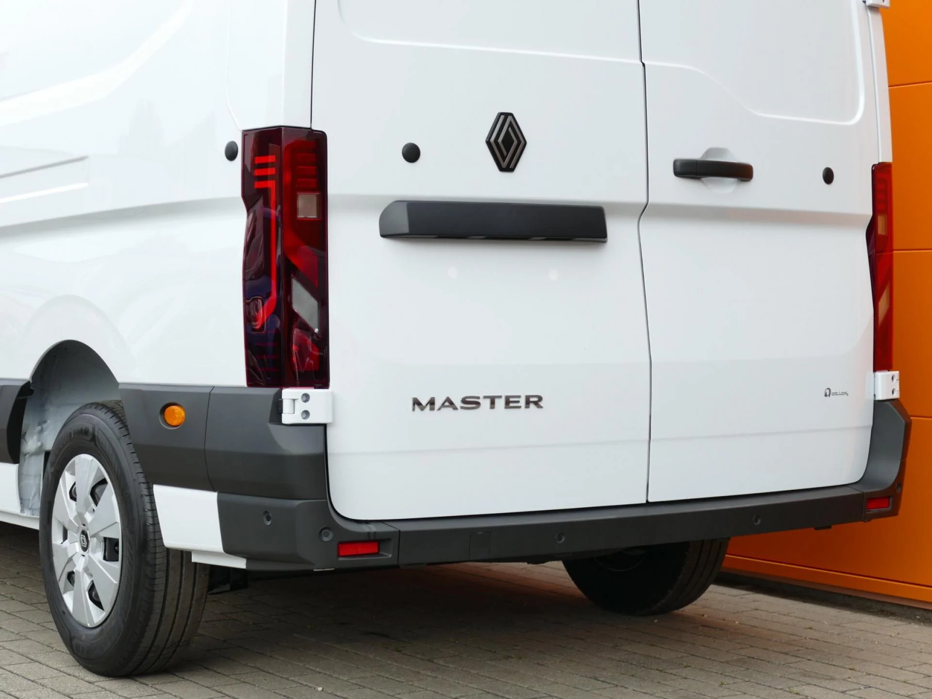 RENAULT MASTER - Miniature 31 sur 33 - Cliquer pour voir cette photo