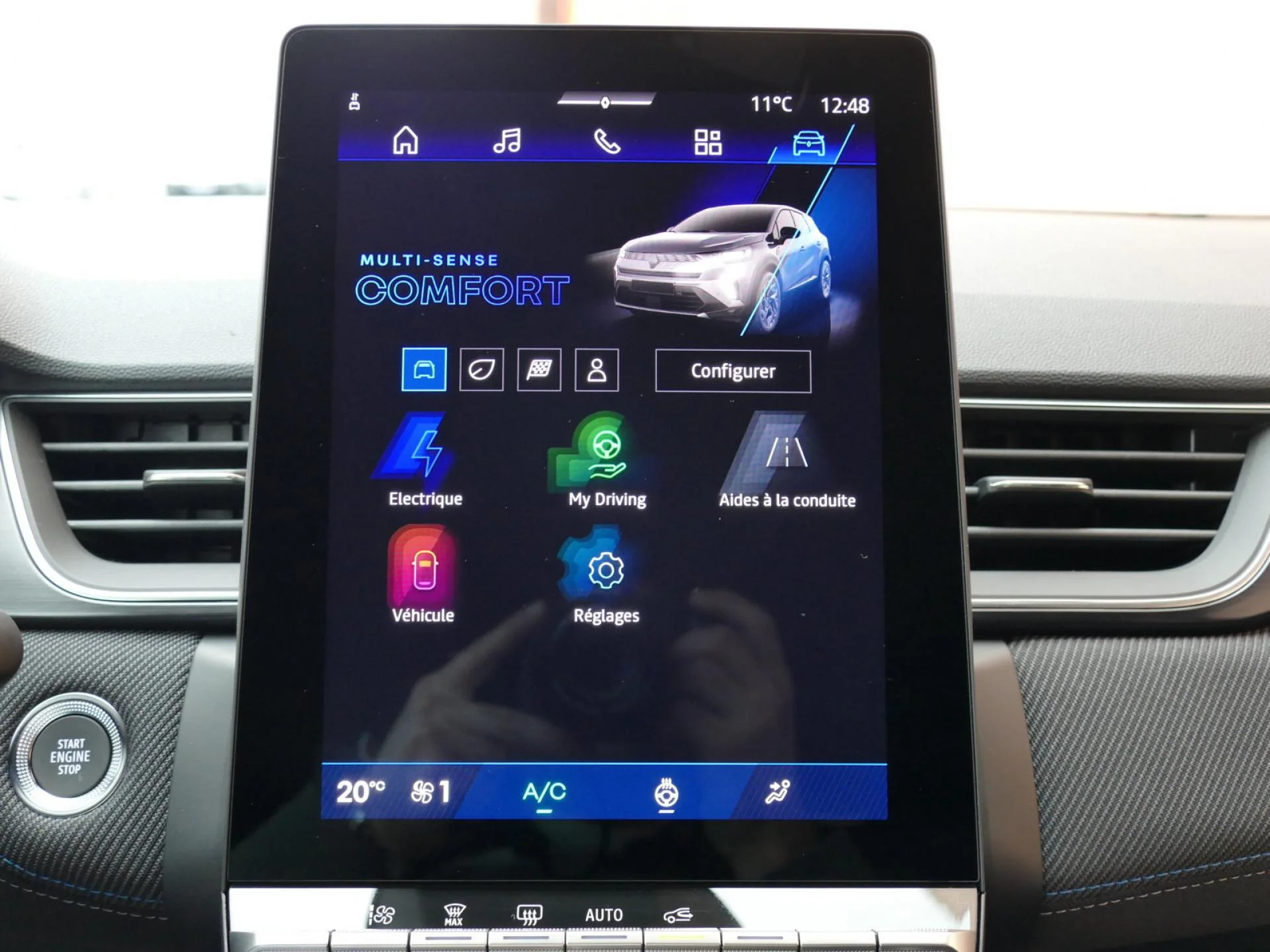 RENAULT Symbioz - Miniature 12 sur 27 - Cliquer pour voir cette photo