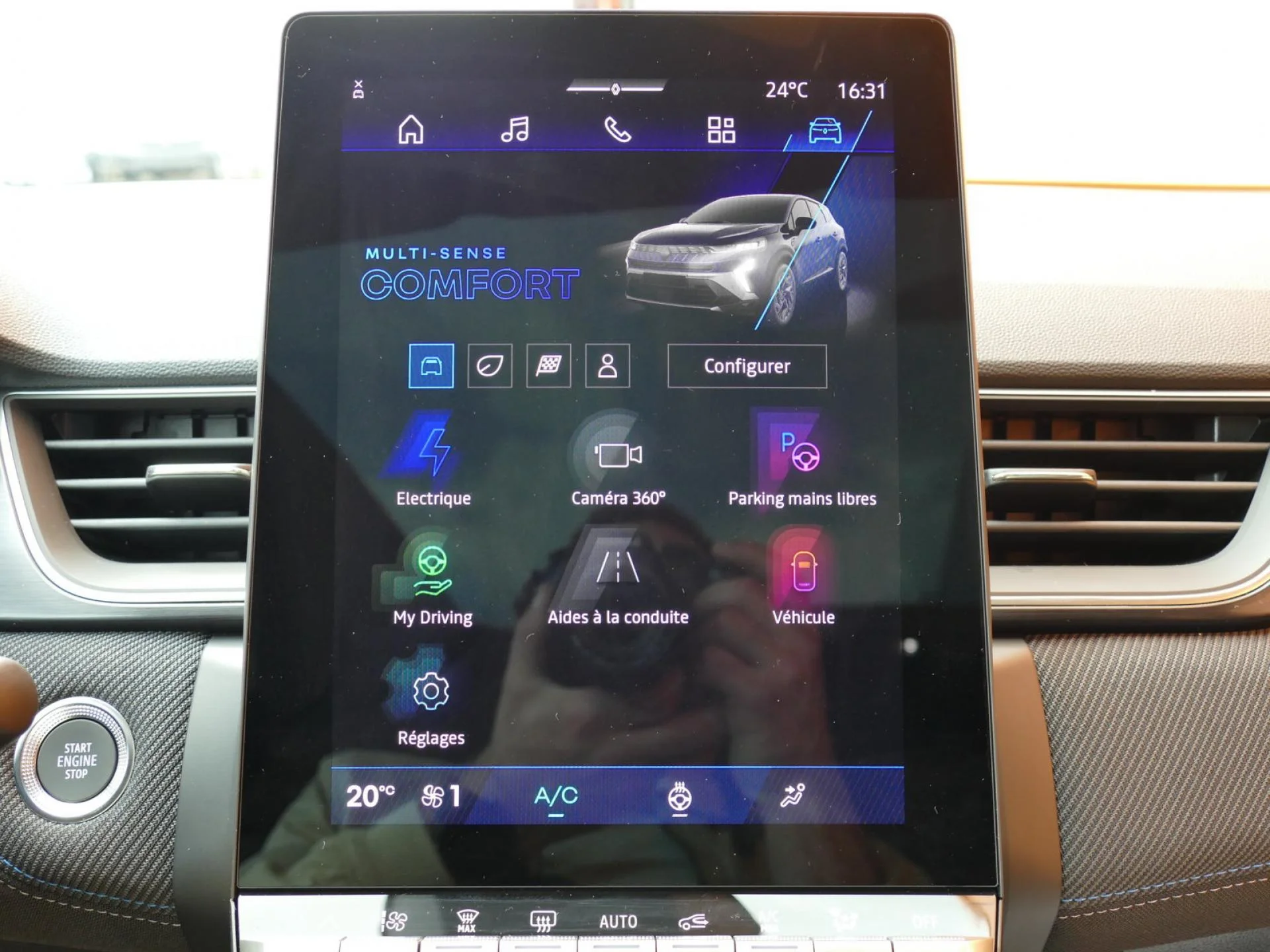 RENAULT Symbioz - Miniature 9 sur 27 - Cliquer pour voir cette photo