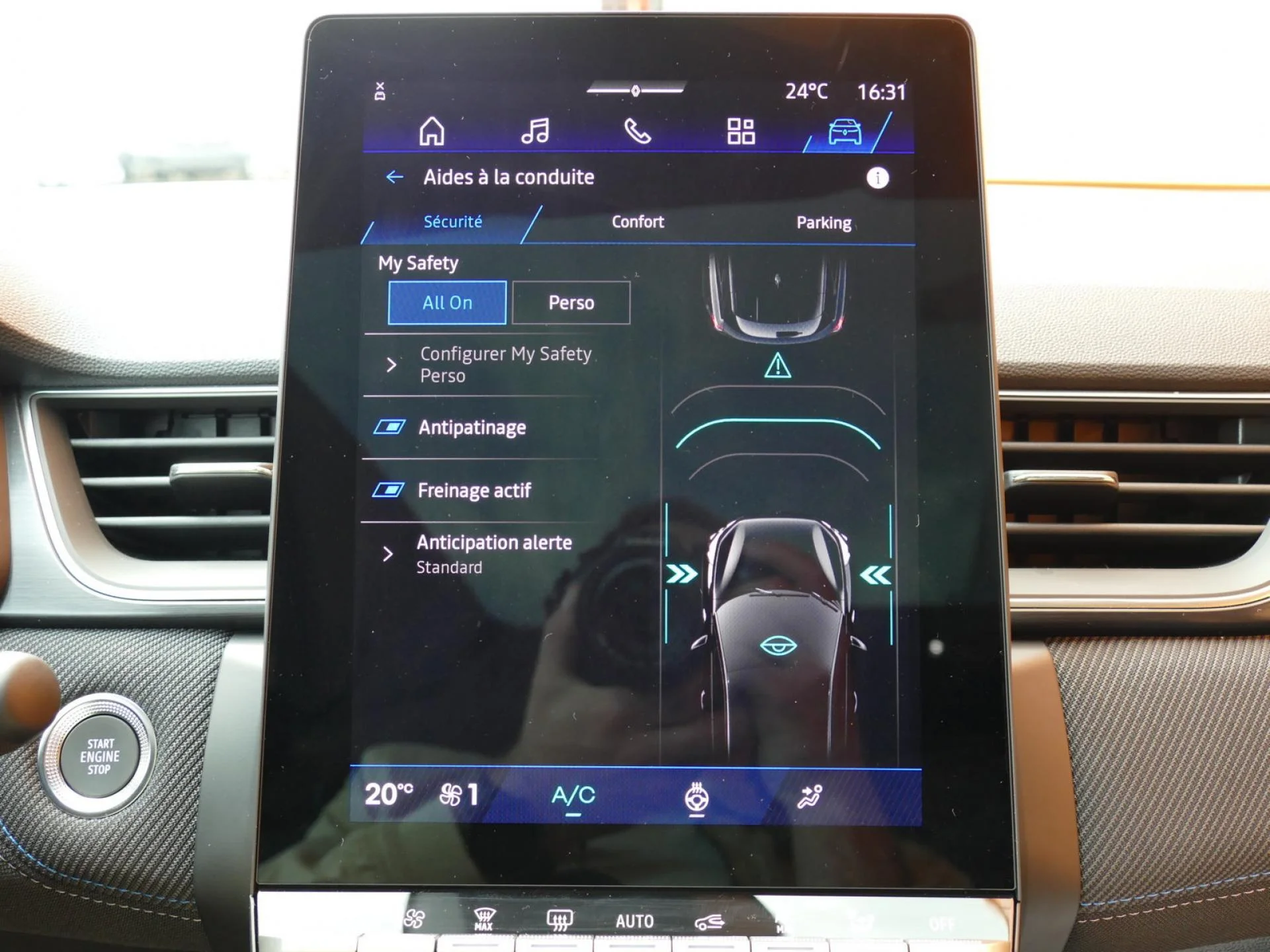 RENAULT Symbioz - Miniature 10 sur 30 - Cliquer pour voir cette photo
