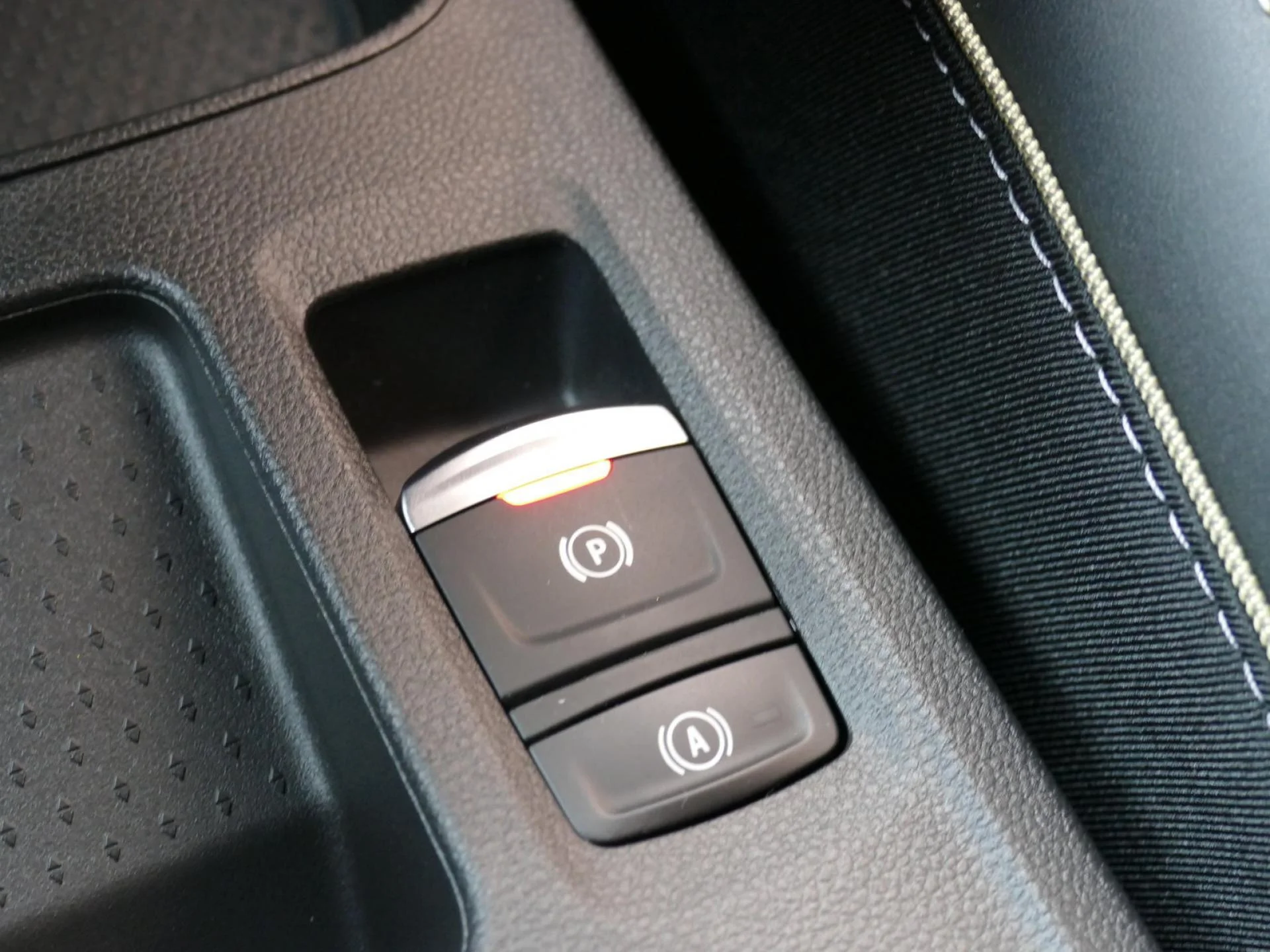 RENAULT Symbioz - Miniature 21 sur 32 - Cliquer pour voir cette photo