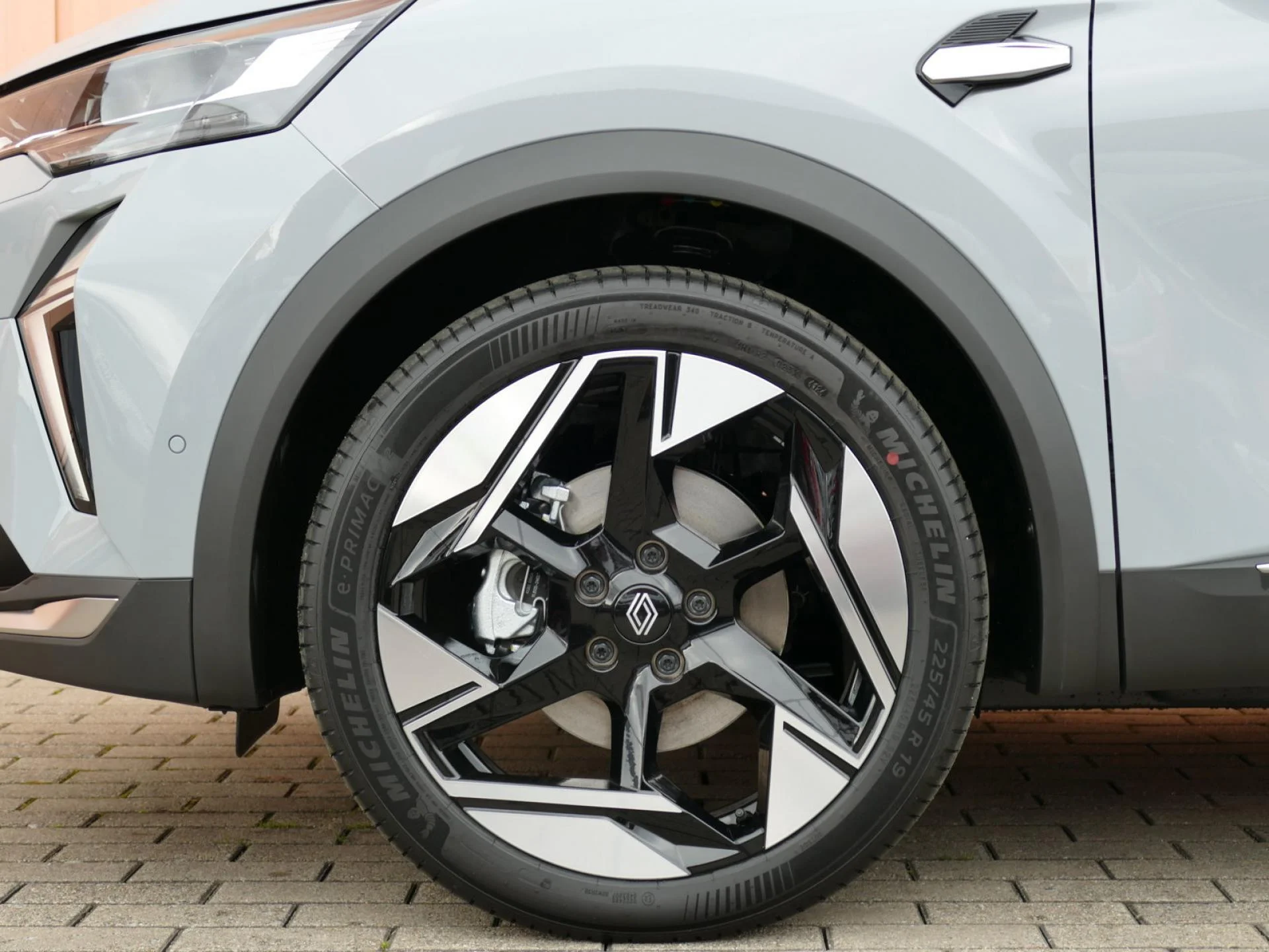 RENAULT Symbioz - Miniature 31 sur 32 - Cliquer pour voir cette photo