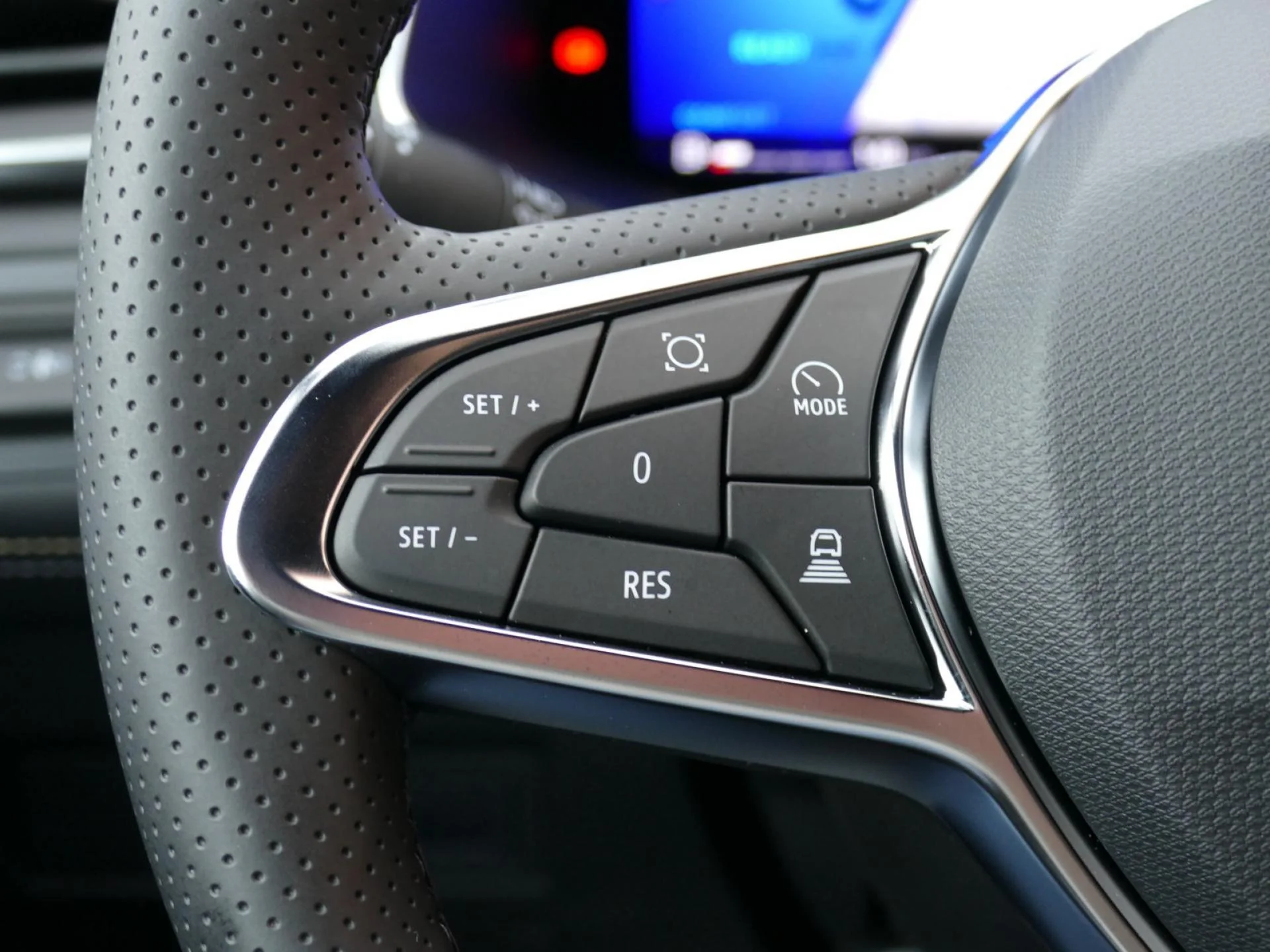 RENAULT Symbioz - Miniature 16 sur 27 - Cliquer pour voir cette photo