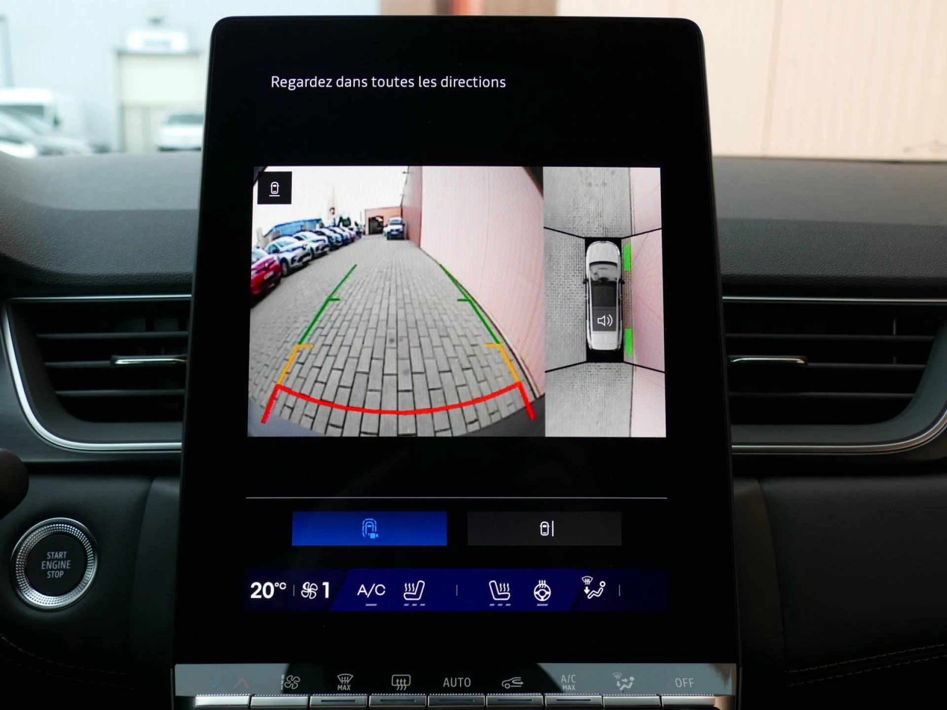 RENAULT Symbioz - Miniature 8 sur 27 - Cliquer pour voir cette photo