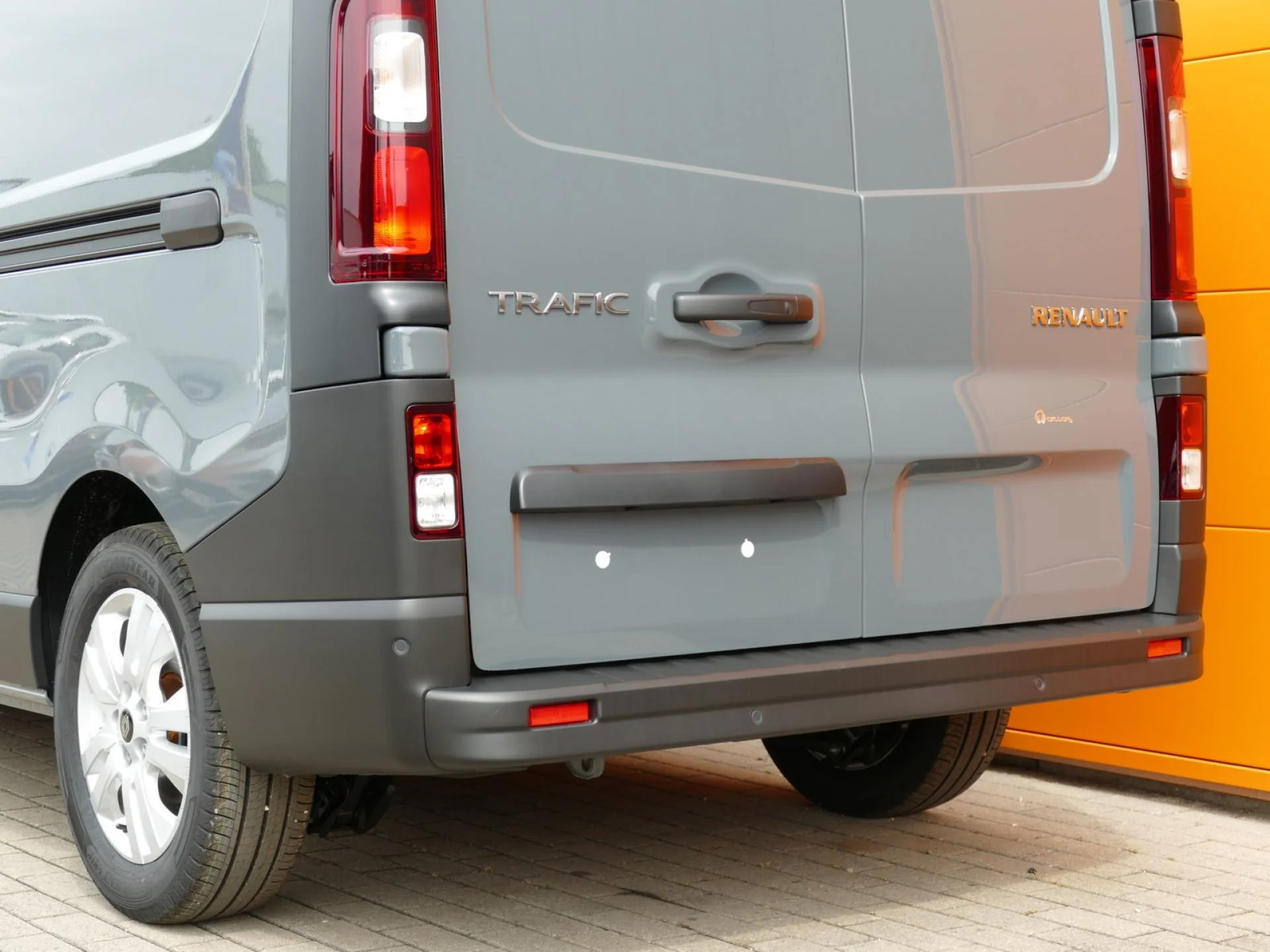 RENAULT TRAFIC - Miniature 30 sur 32 - Cliquer pour voir cette photo