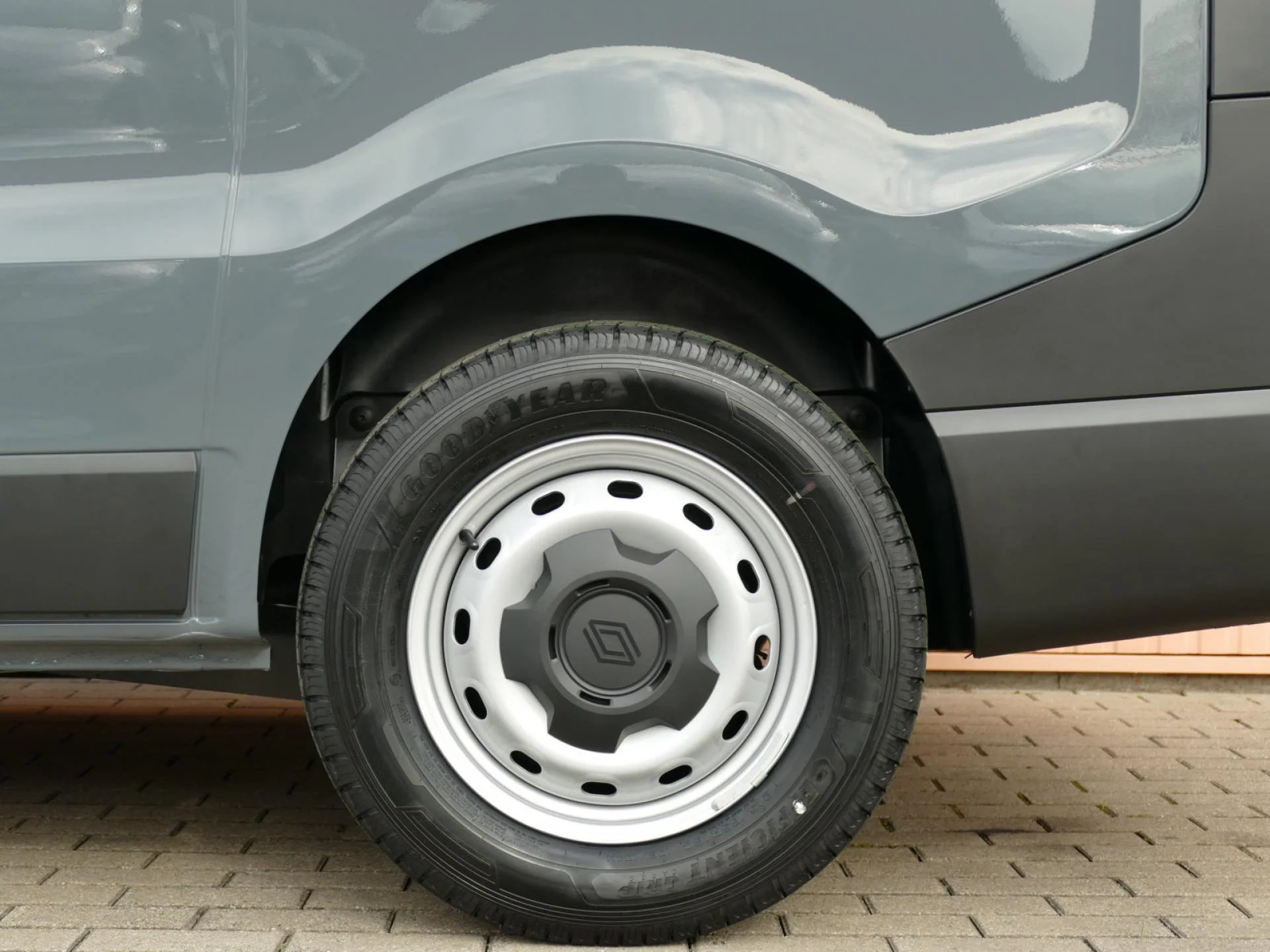 RENAULT TRAFIC - Miniature 30 sur 30 - Cliquer pour voir cette photo