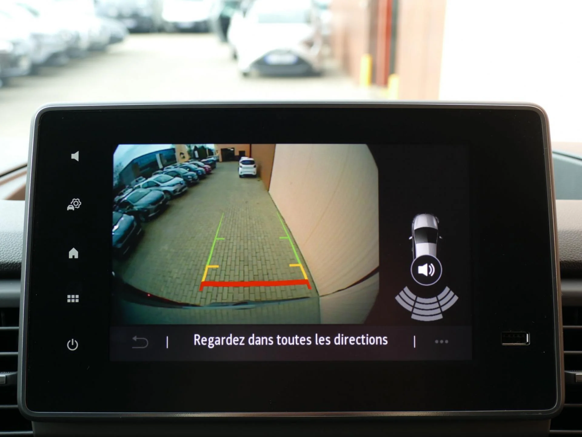 RENAULT TRAFIC - Miniature 9 sur 30 - Cliquer pour voir cette photo