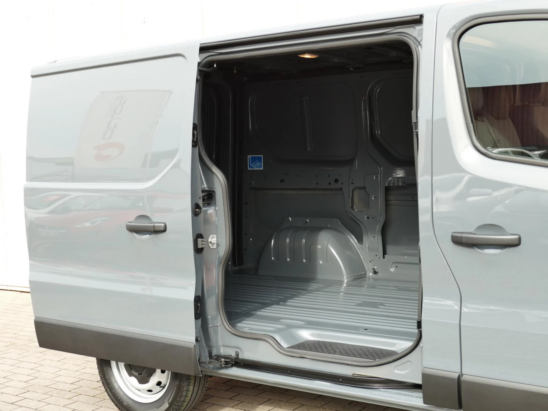 RENAULT TRAFIC - Miniature 7 sur 30 - Cliquer pour voir cette photo