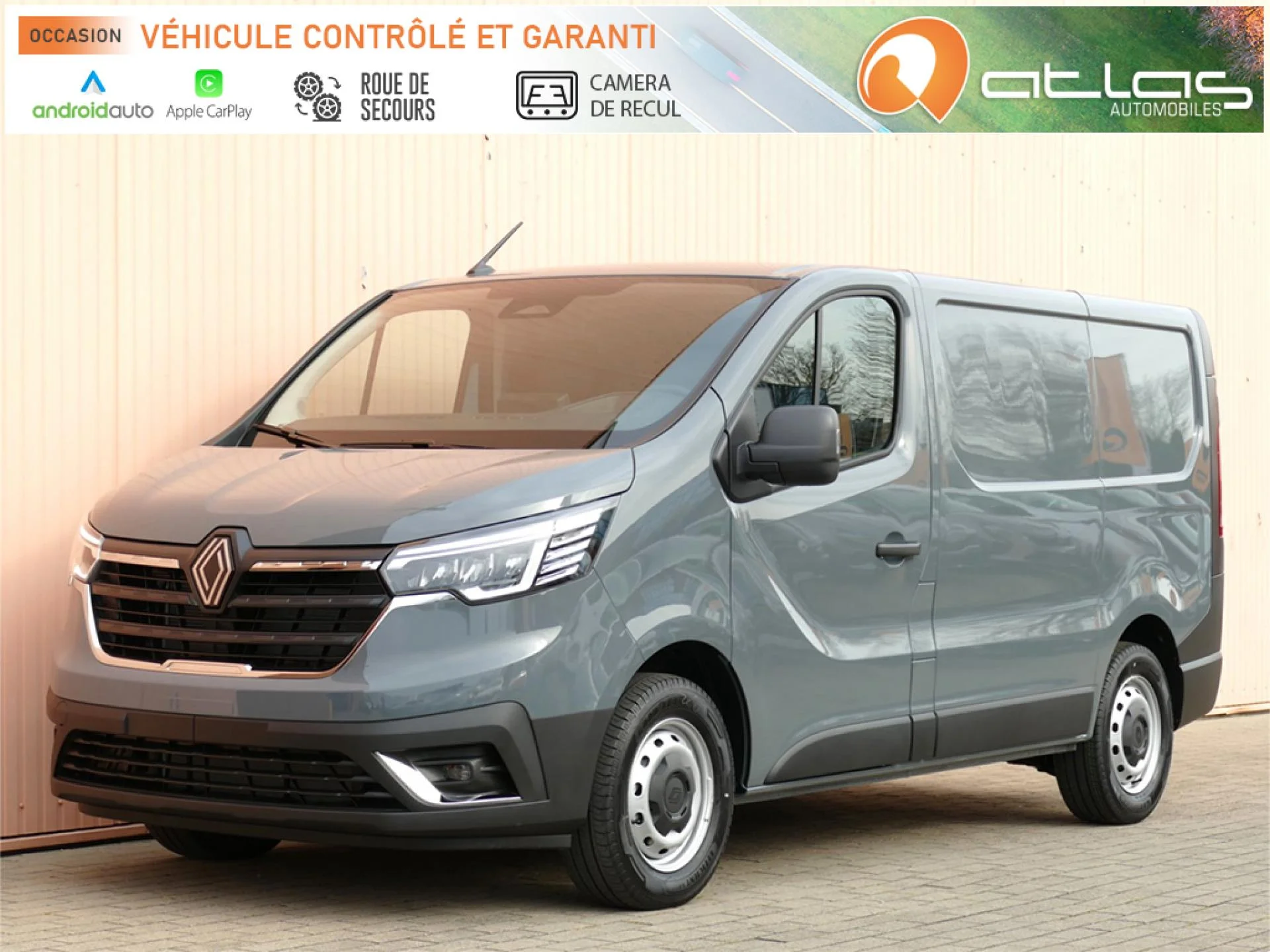 RENAULT TRAFIC - Miniature 2 sur 30 - Cliquer pour voir cette photo