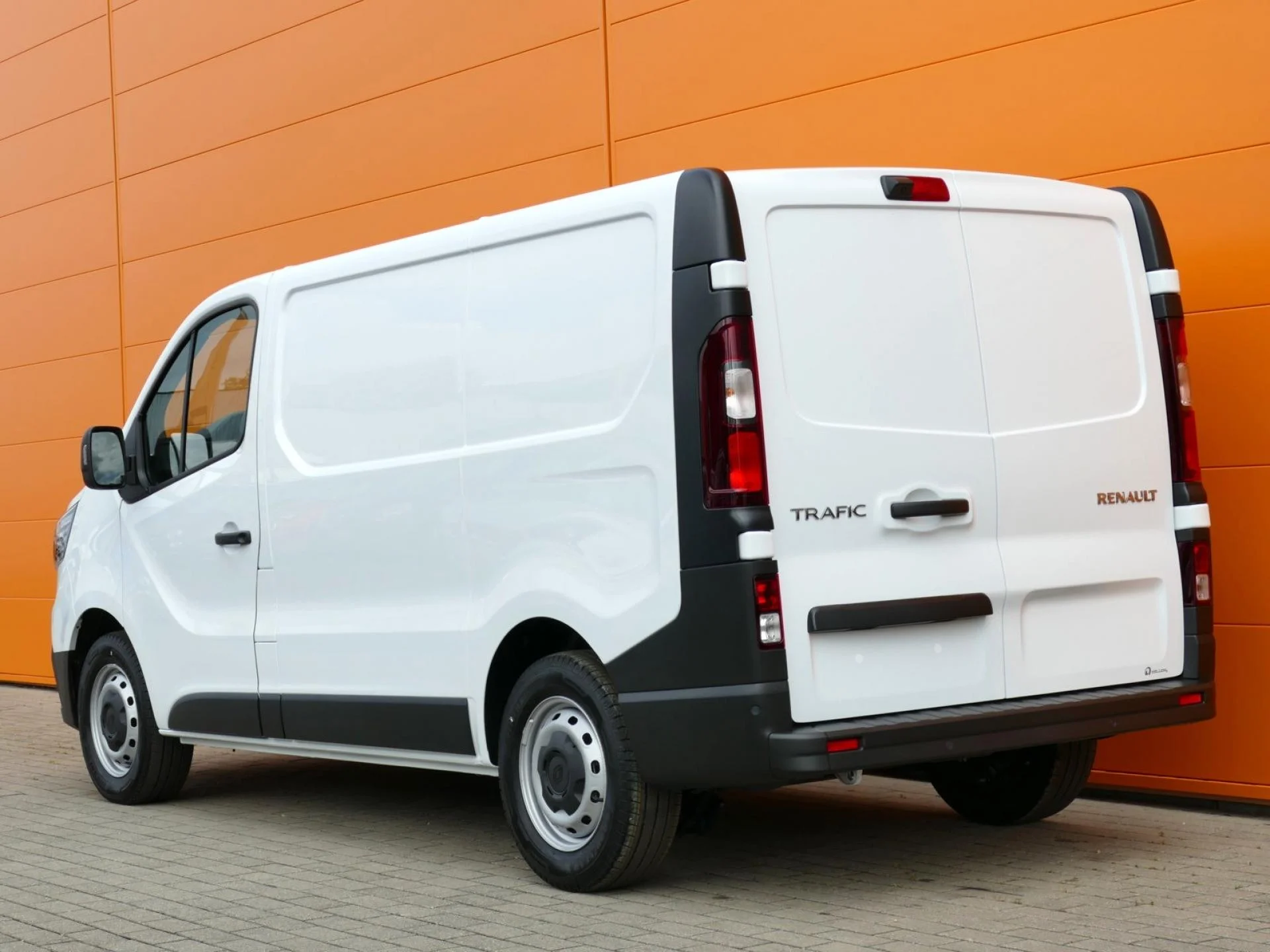 RENAULT TRAFIC - Miniature 4 sur 32 - Cliquer pour voir cette photo