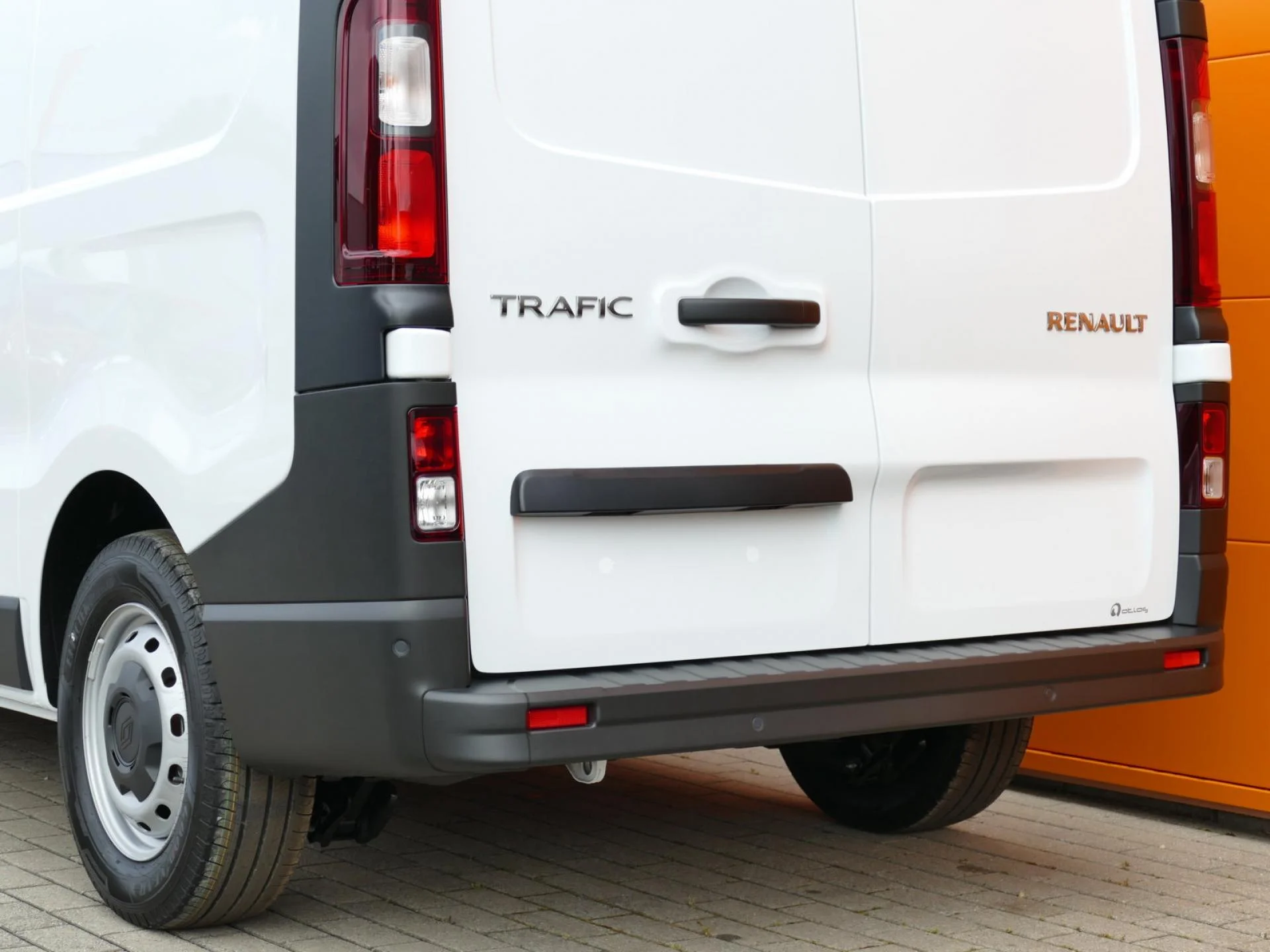 RENAULT TRAFIC - Miniature 28 sur 32 - Cliquer pour voir cette photo
