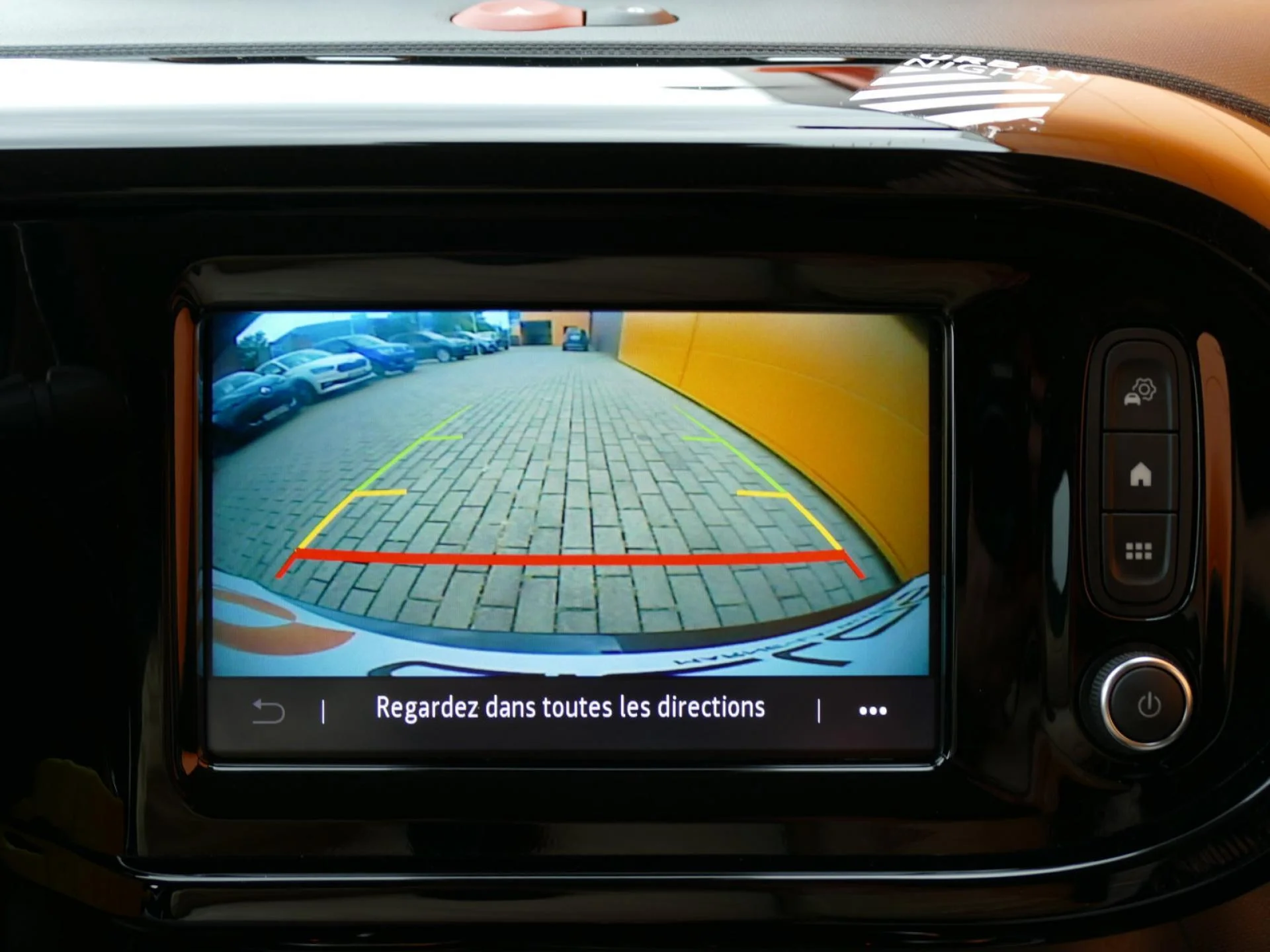 RENAULT TWINGO - Miniature 12 sur 34 - Cliquer pour voir cette photo