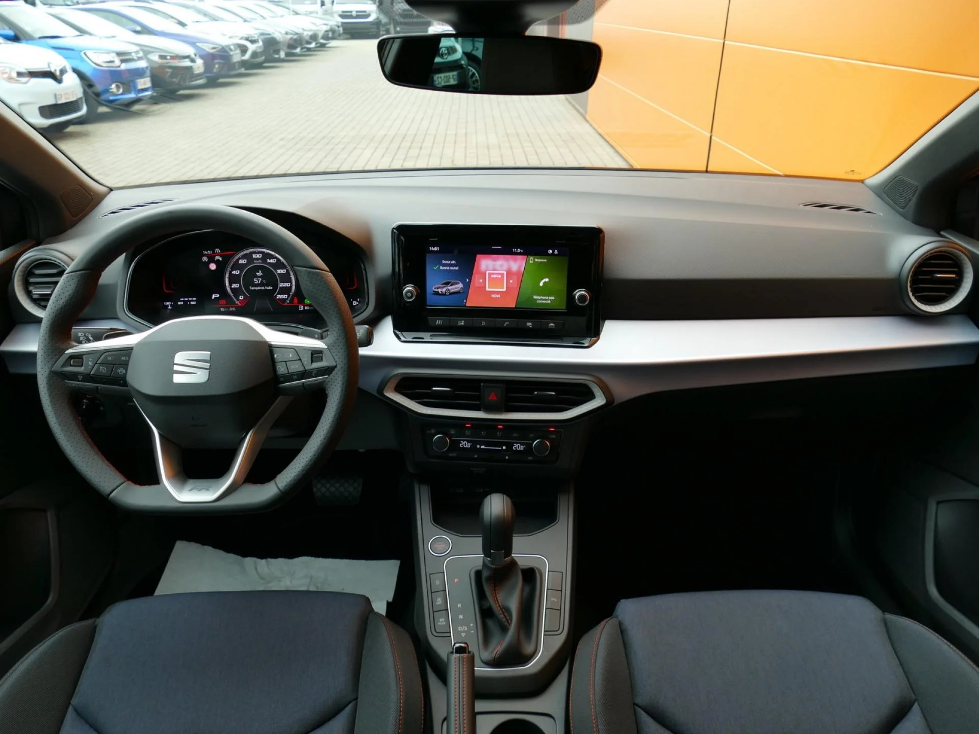 SEAT IBIZA - Miniature 5 sur 34 - Cliquer pour voir cette photo