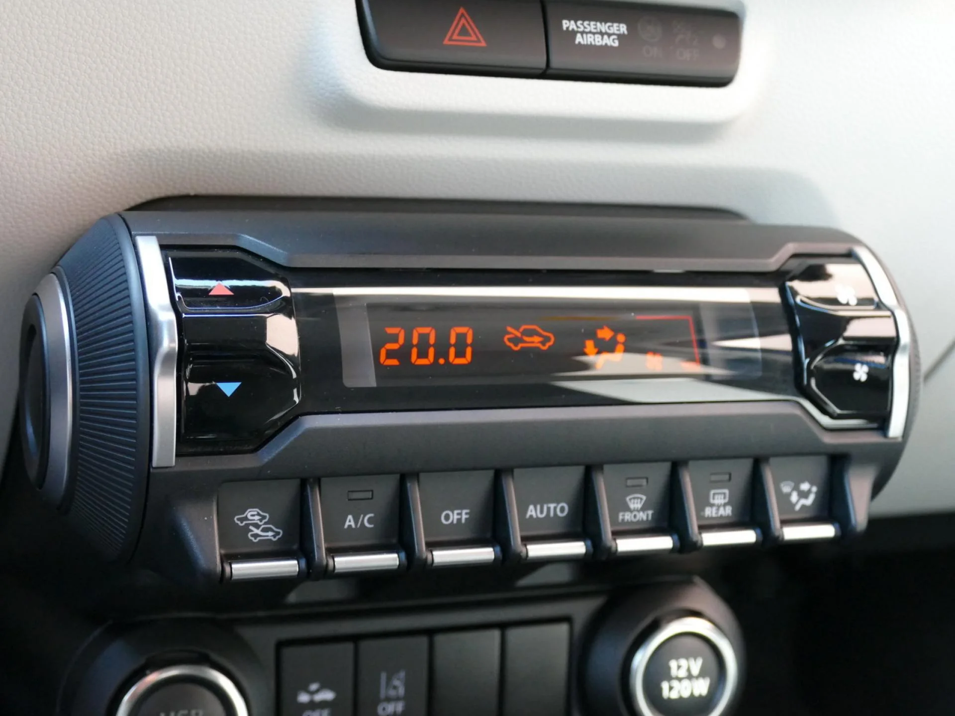 SUZUKI IGNIS - Miniature 12 sur 32 - Cliquer pour voir cette photo