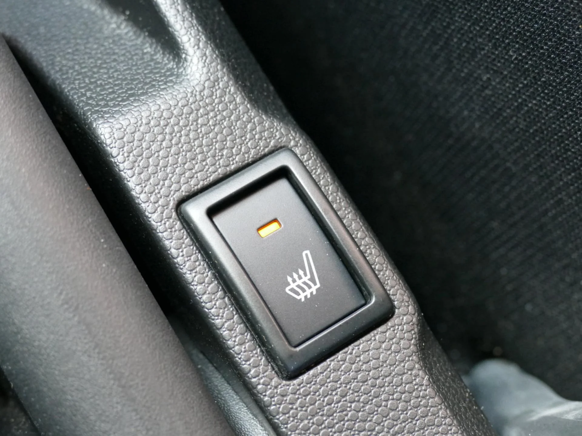 SUZUKI IGNIS - Miniature 18 sur 32 - Cliquer pour voir cette photo