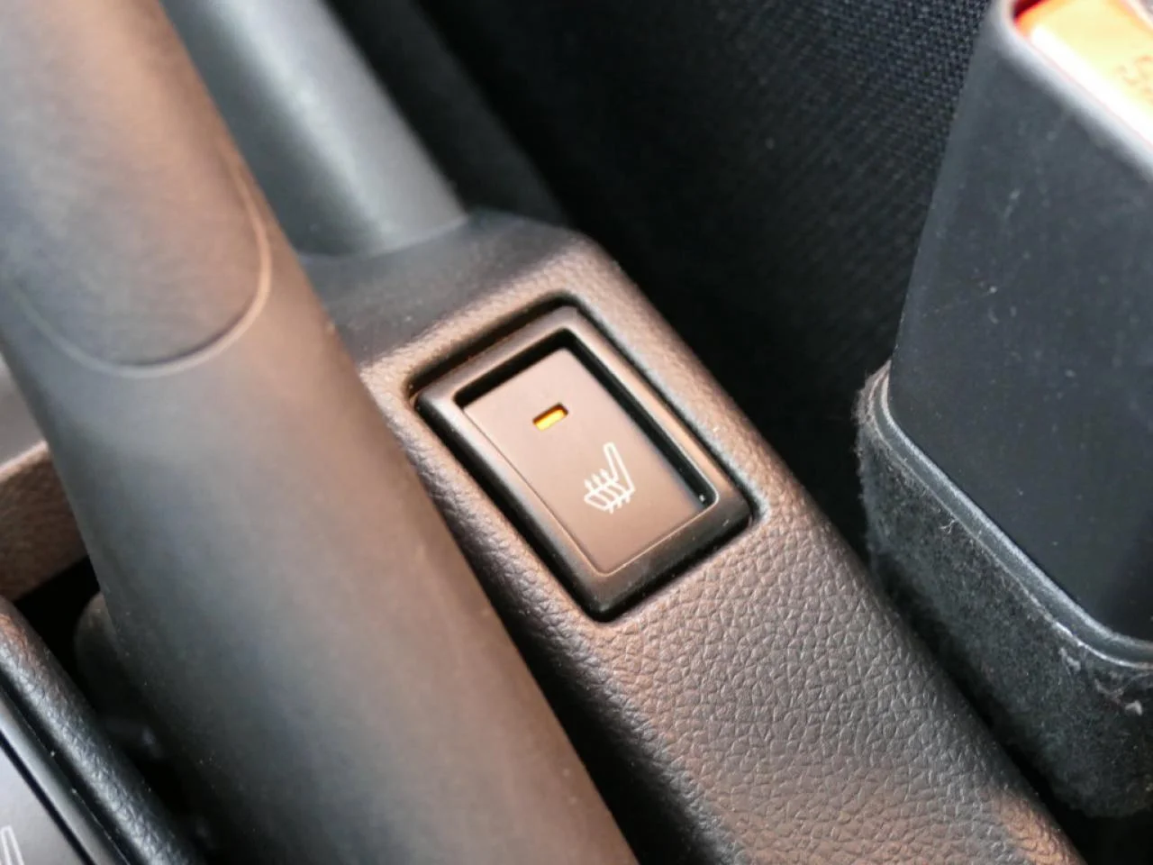 SUZUKI SWIFT - Miniature 9 sur 17 - Cliquer pour voir cette photo