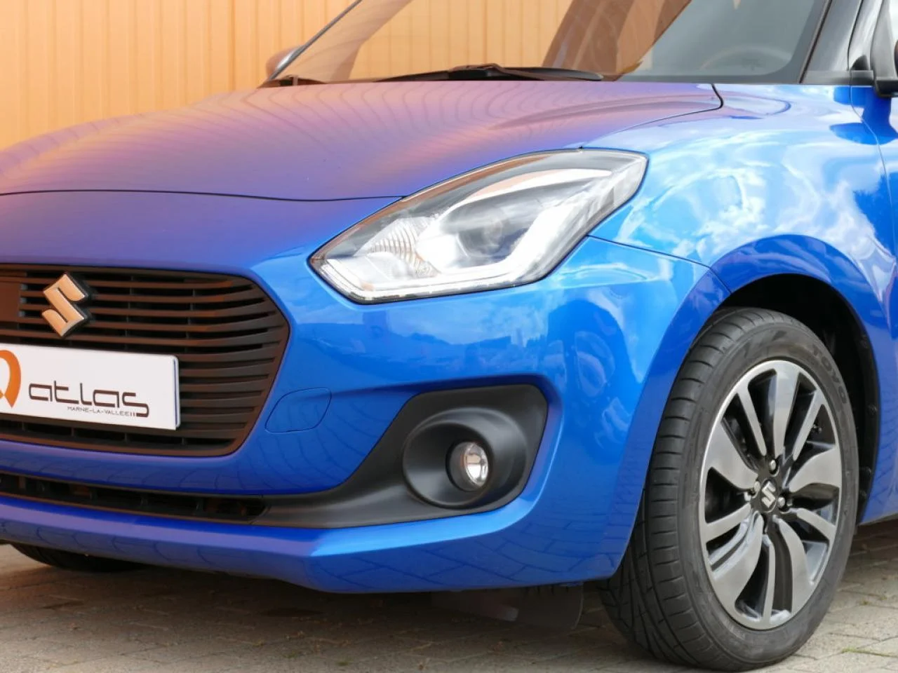 SUZUKI SWIFT - Miniature 15 sur 17 - Cliquer pour voir cette photo
