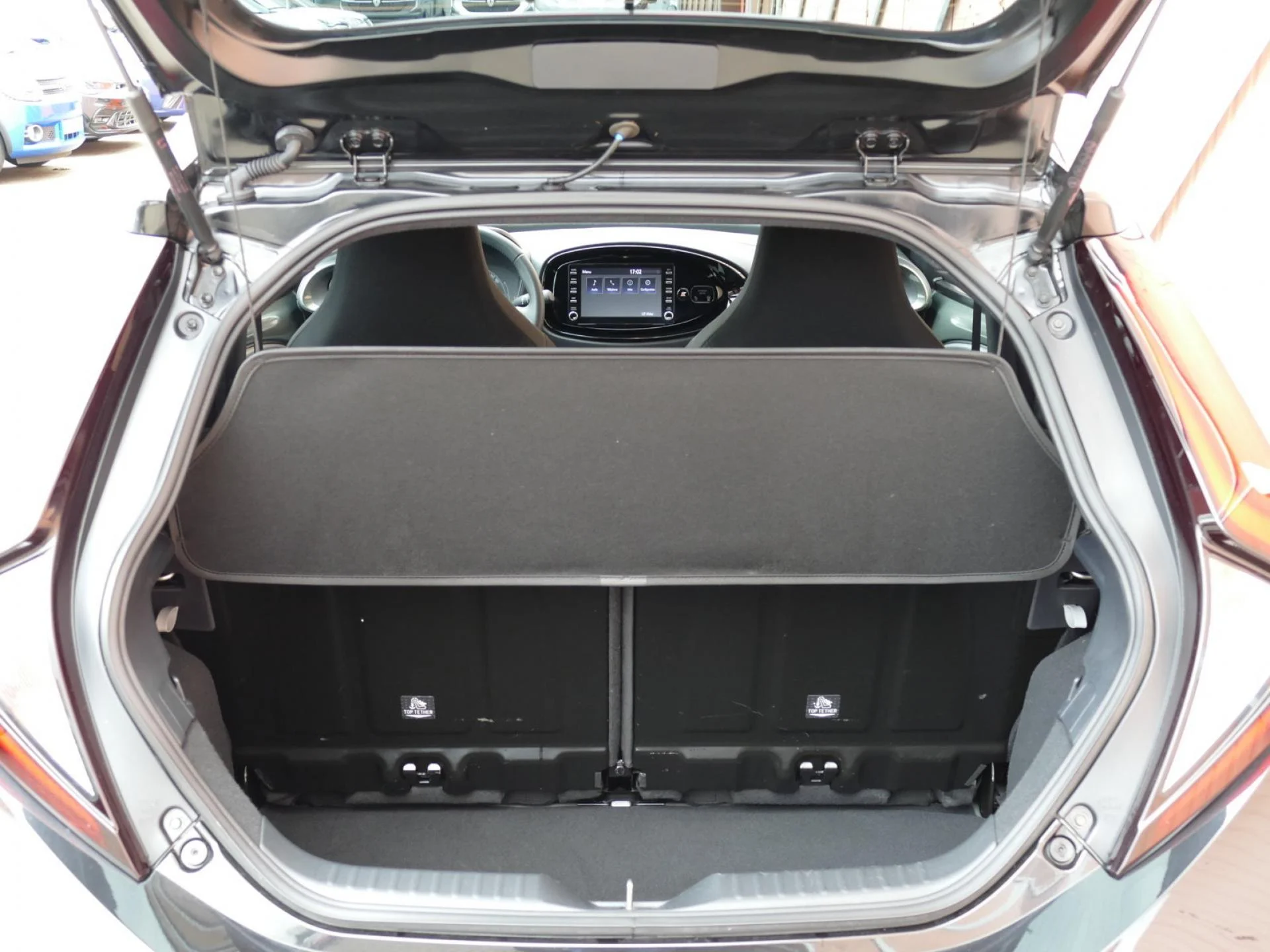 TOYOTA Aygo X - Miniature 8 sur 29 - Cliquer pour voir cette photo