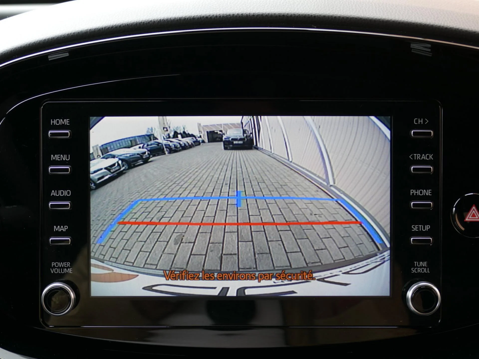 TOYOTA Aygo X - Miniature 9 sur 29 - Cliquer pour voir cette photo